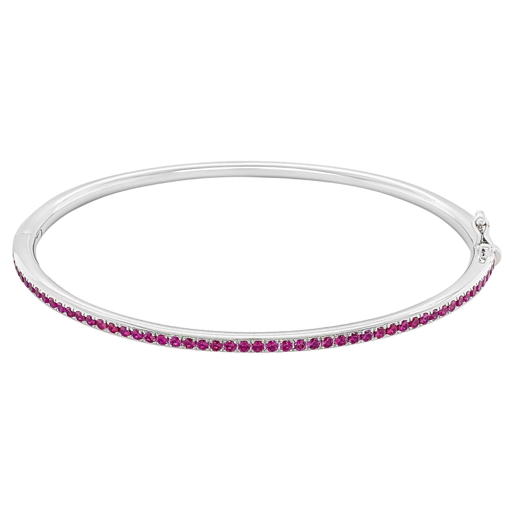 Brazalete de rubí en oro blanco de 18 quilates