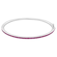 Brazalete de rubí en oro blanco de 18 quilates