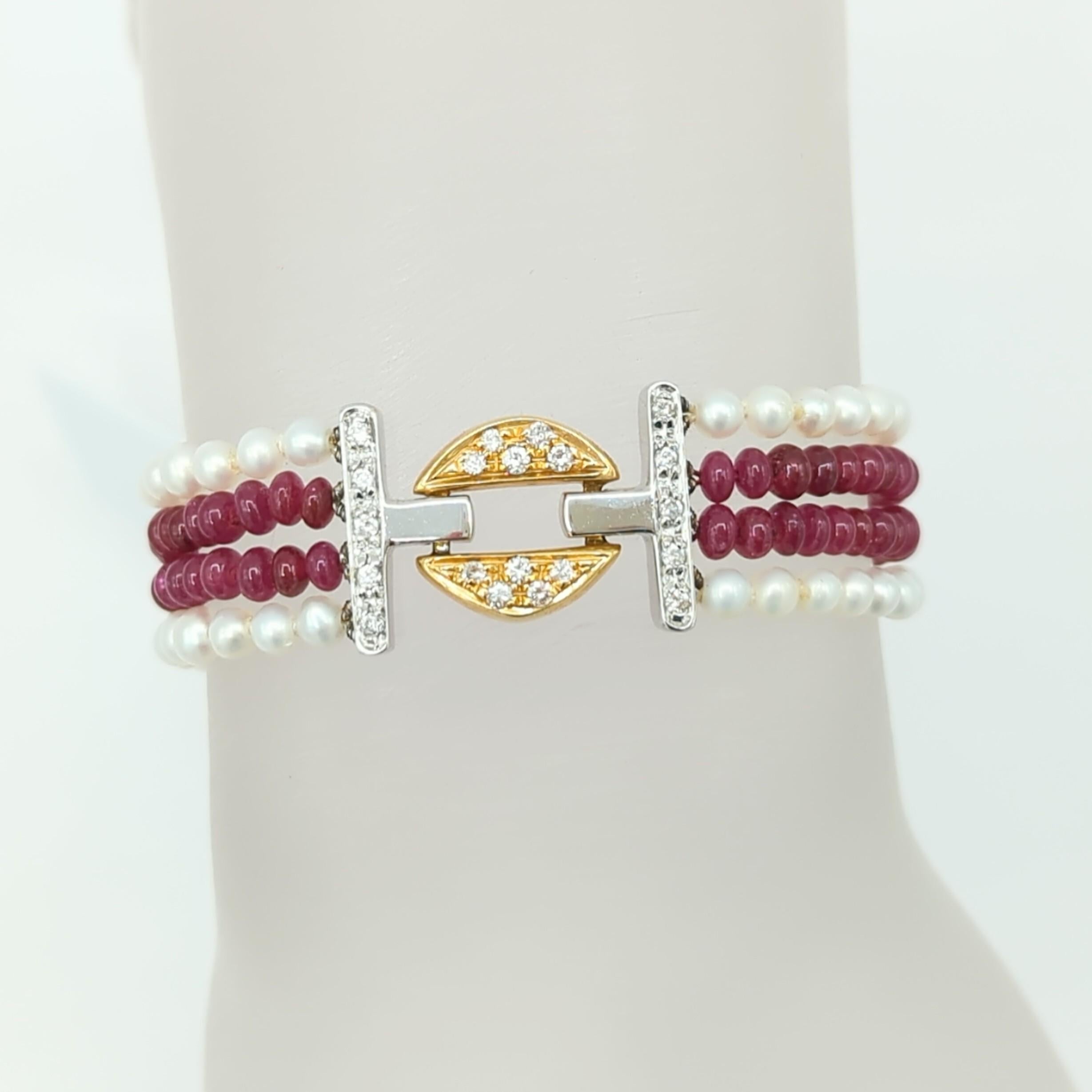 Ruby Bead, White Pearl, and White Diamond Bracelet in 18K 2 Tone Gold In New Condition For Sale In Los Angeles, CA