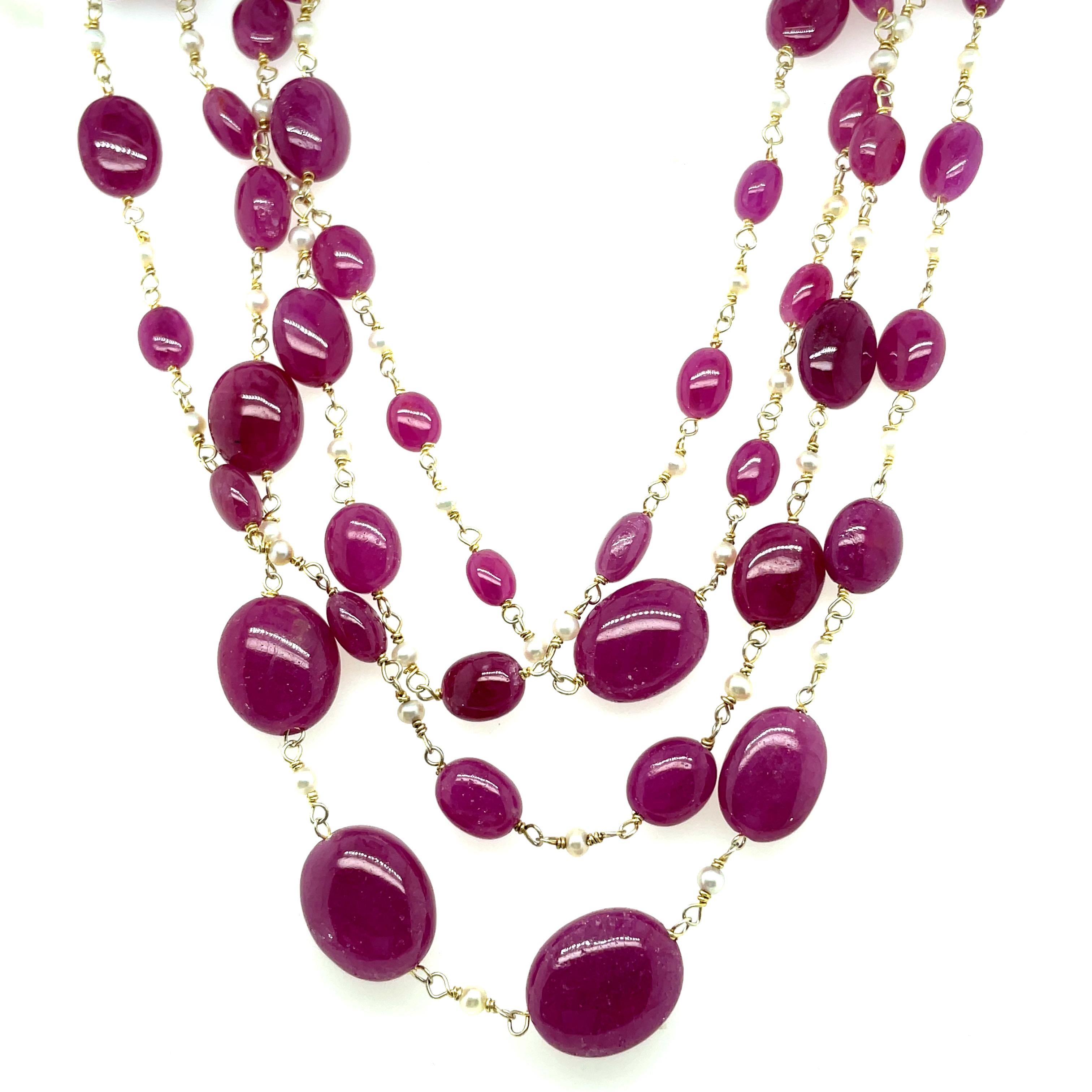 Ruby Beads Cts 325 Necklace In New Condition For Sale In Hong Kong, HK