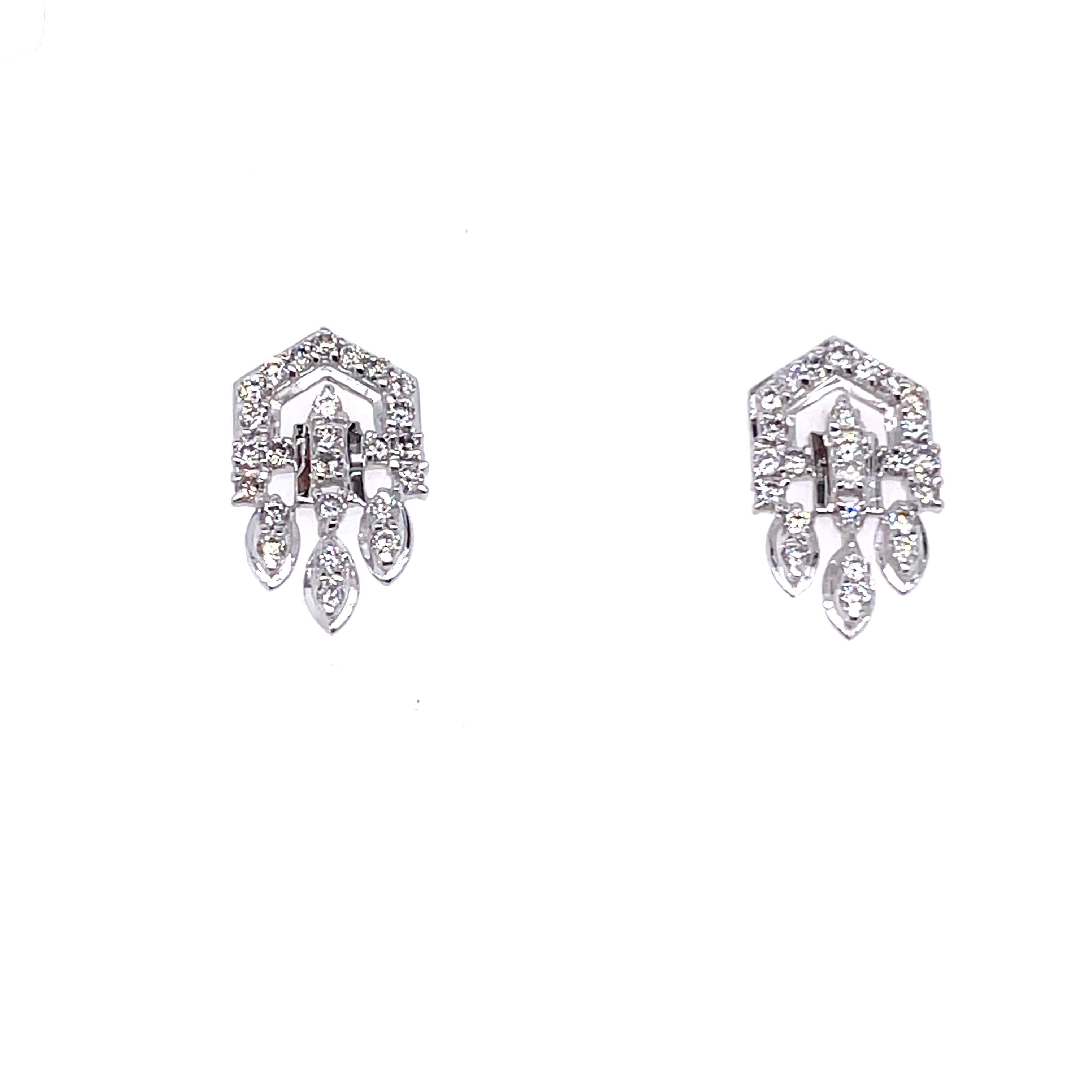 Round Cut 14k White Gold Diamond Cts 1.12 Paw Earrings For Sale