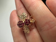 Ruby Bee Pin Brooch 14KT yellow gold