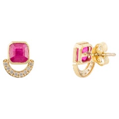 Ohrstecker mit Rubin und Geburtsstein und Diamanten aus 14 Karat massivem Gelbgold für Damen