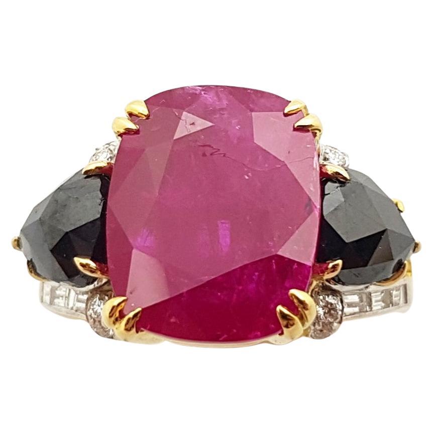 Ruby, Black Diamond and Diamond Ring Set in 18 Karat Gold Settings For Sale