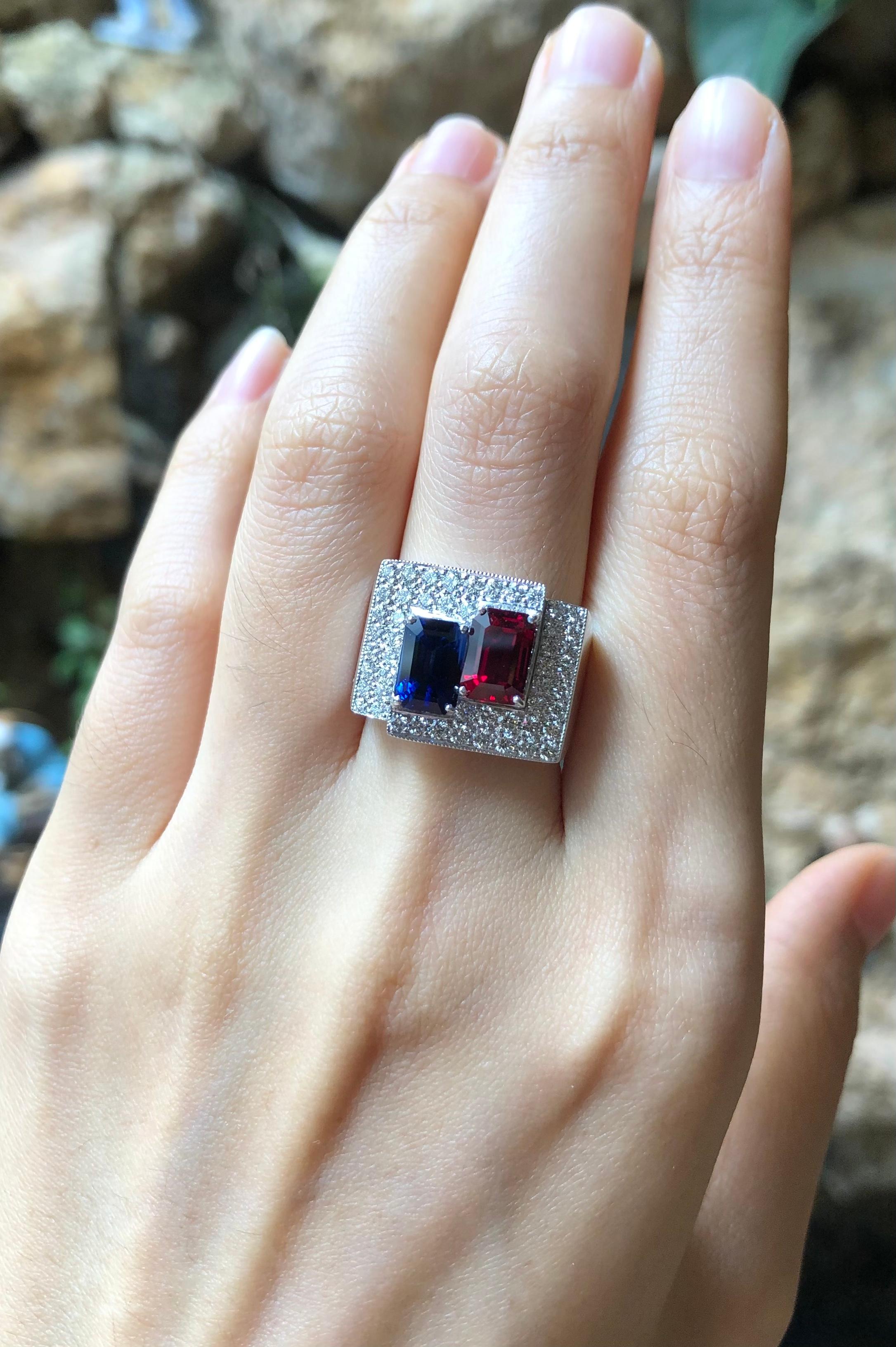 Contemporary Ruby, Blue Sapphire with Diamond Ring Set in 18 Karat White Gold Settings For Sale