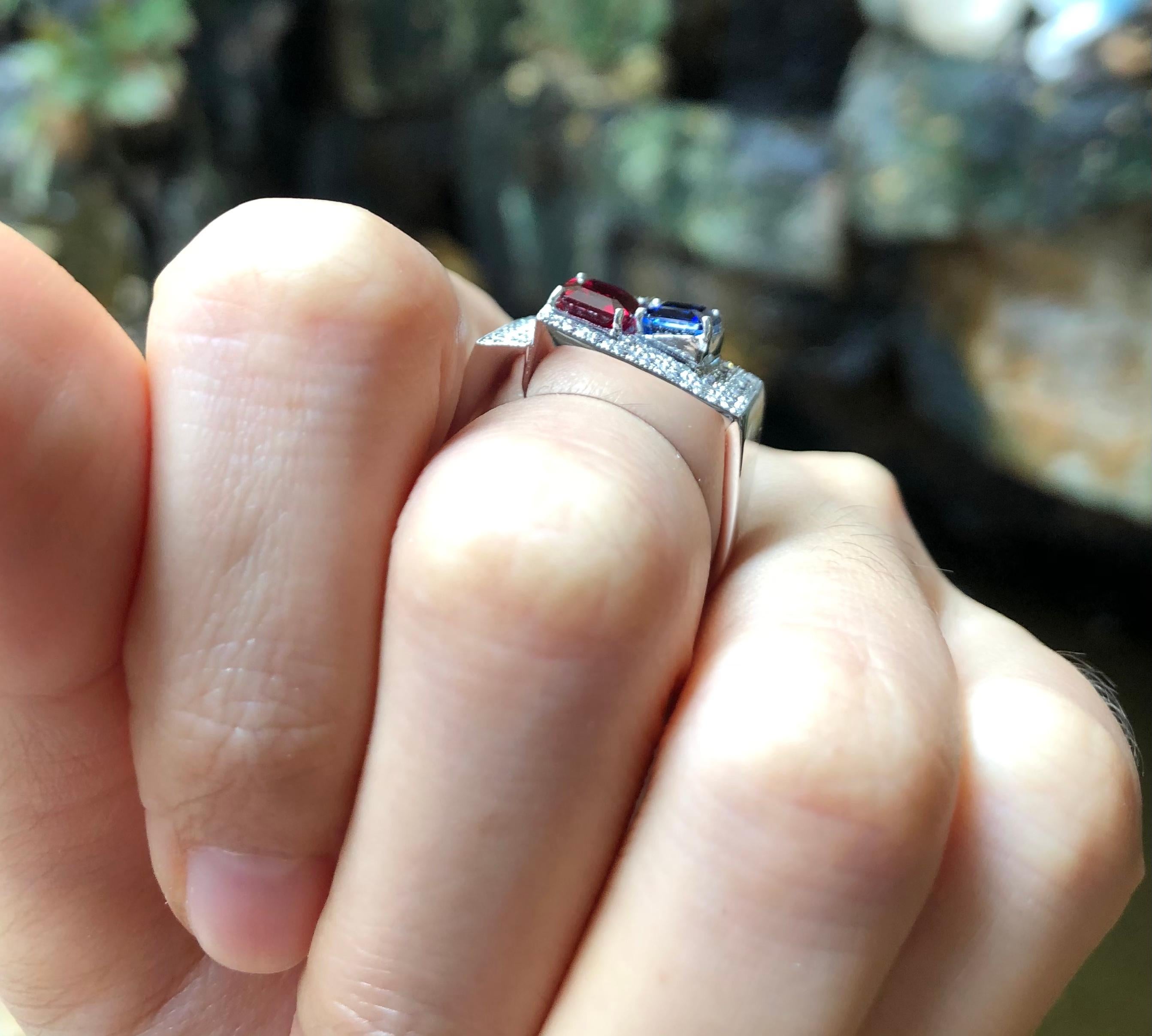 Women's or Men's Ruby, Blue Sapphire with Diamond Ring Set in 18 Karat White Gold Settings For Sale