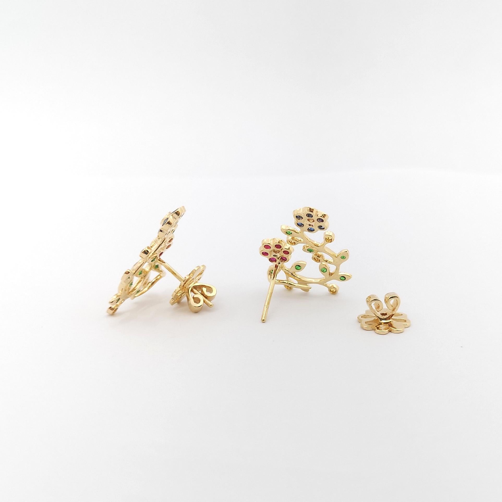 Pendientes de oro de 18 quilates con rubí, zafiro azul, zafiro amarillo, tsavorita y diamantes en venta 2