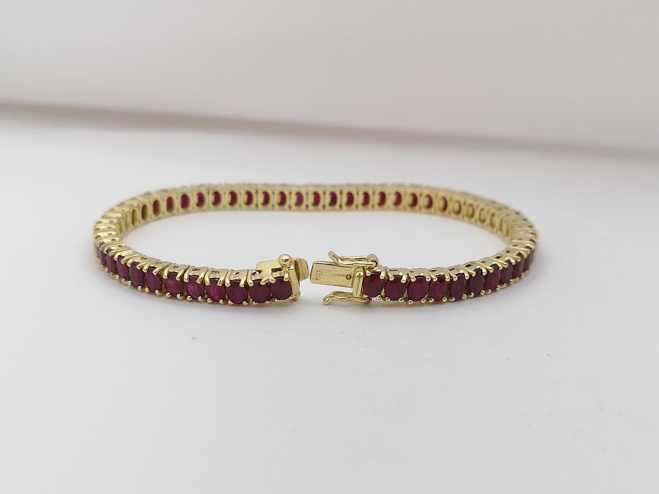 Ruby Bracelet set in 18 Karat Gold Settings For Sale 5