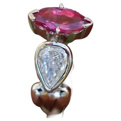 Ruby Brilliant Drop Ring in 900 Platinum AAA+ 0.96 ct 2x 0.465 ct W flawless