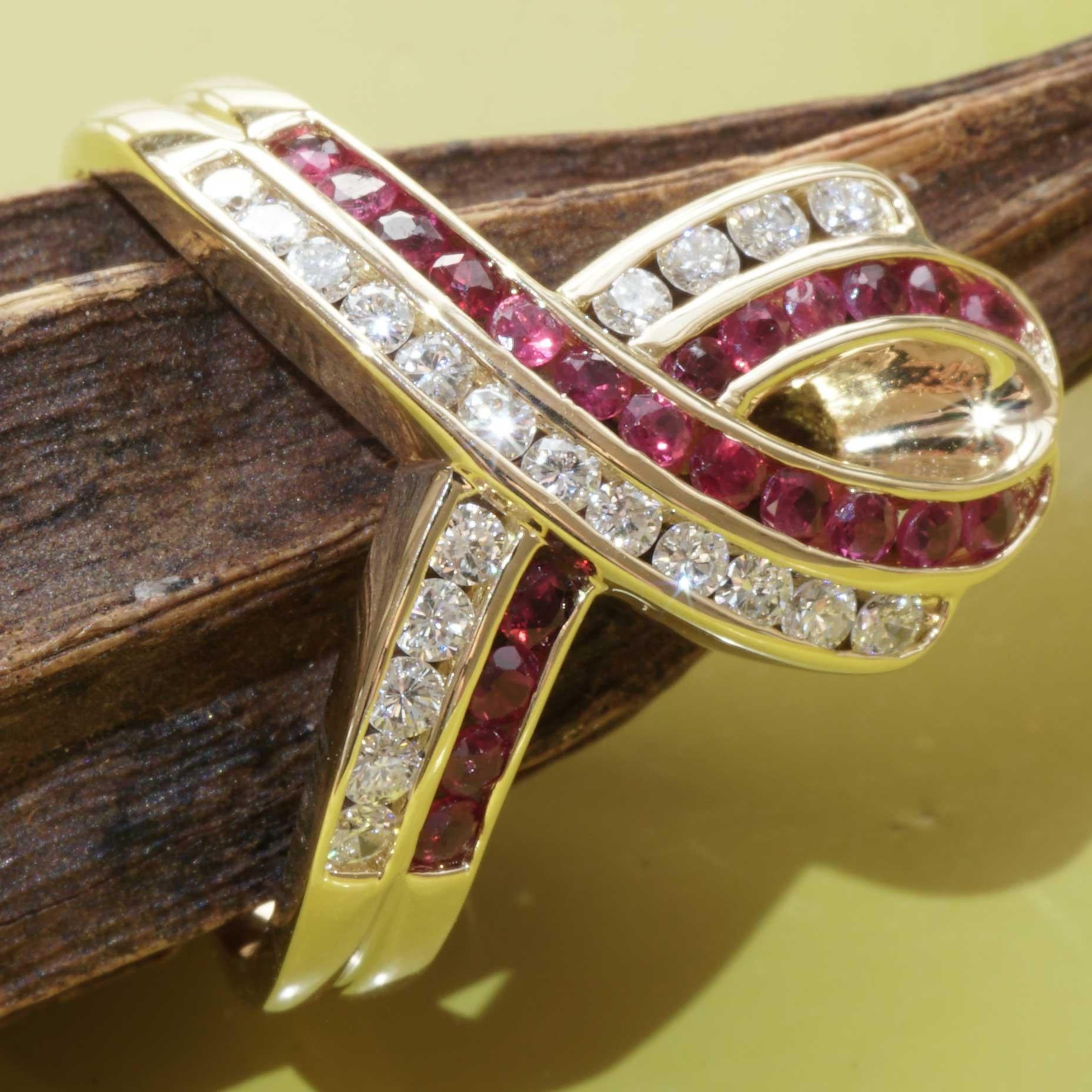 Round Cut Ruby Brilliant Ring 0.50 ct 0.38 ct with momentum into Life encouraging Shape For Sale