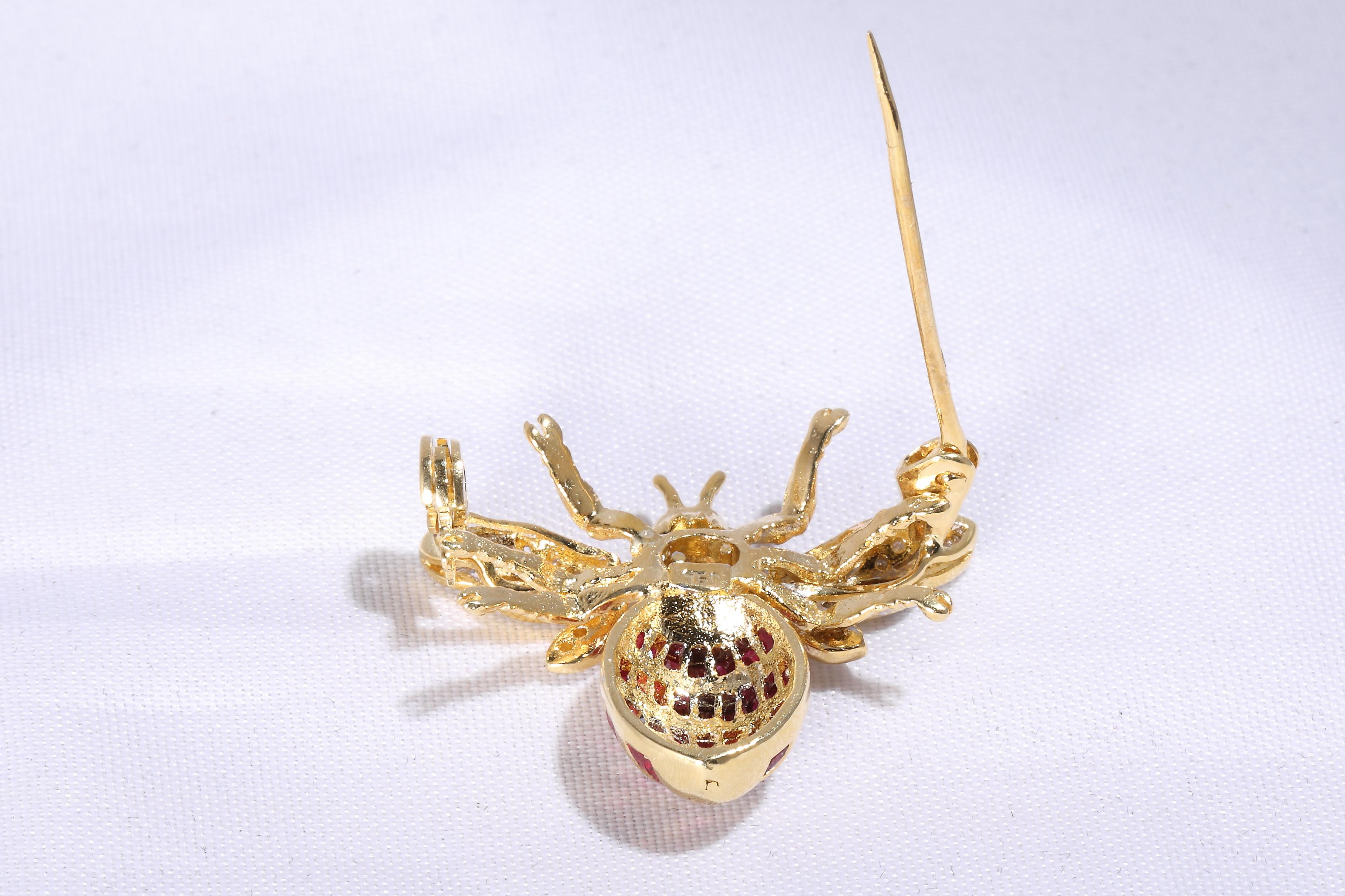 Princess Cut Ruby Brooch in the Shape of a Bee