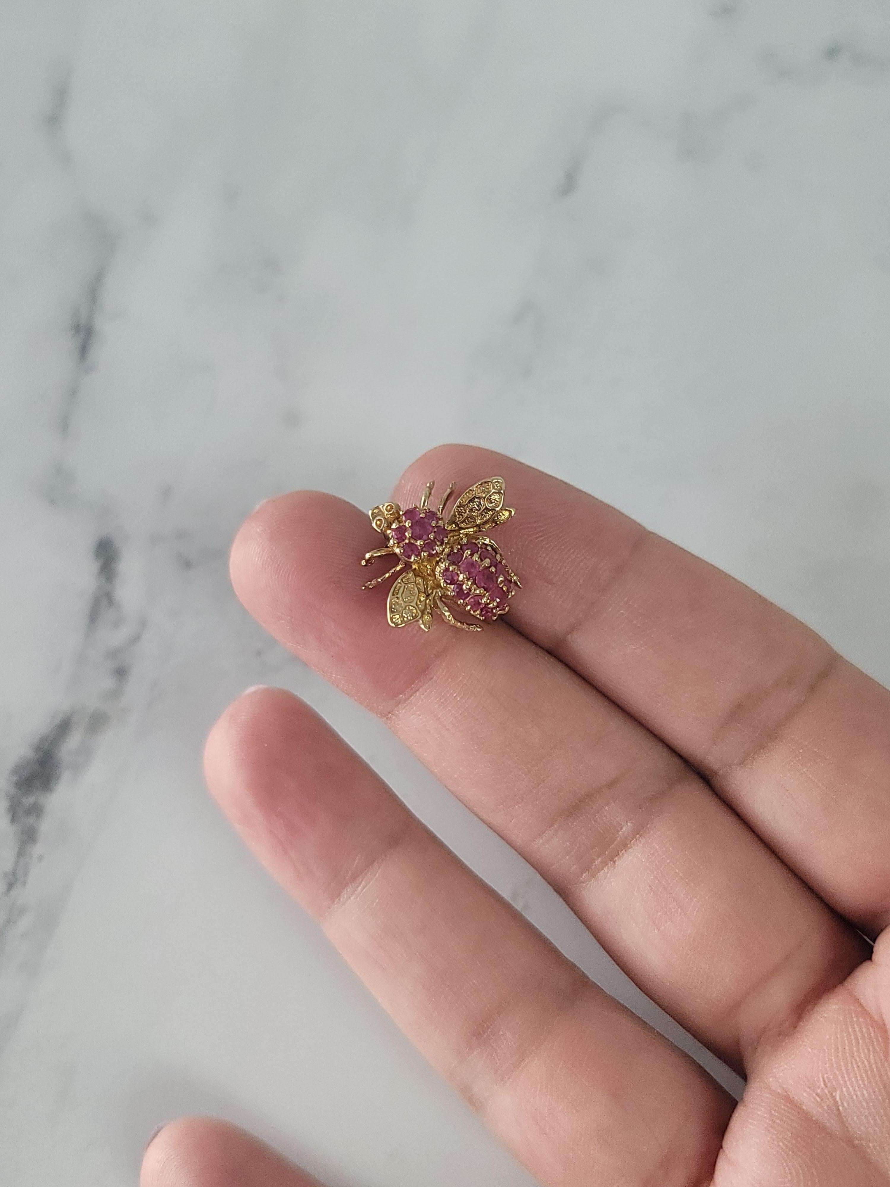 Broche Abeja Rubí Oro Amarillo 14k Corte redondo en venta