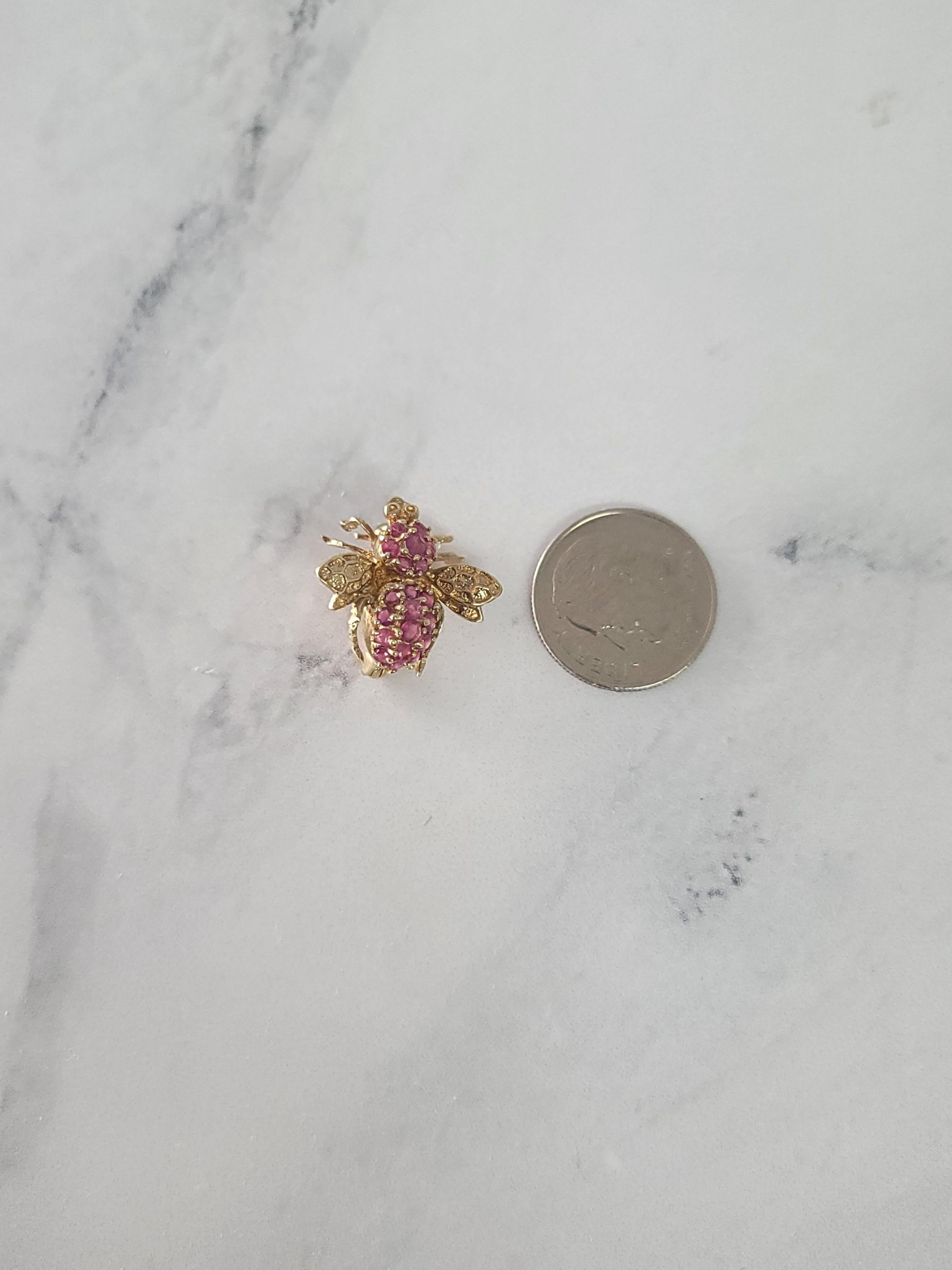 Broche Abeja Rubí Oro Amarillo 14k en Nuevo estado para la venta en Sugar Land, TX