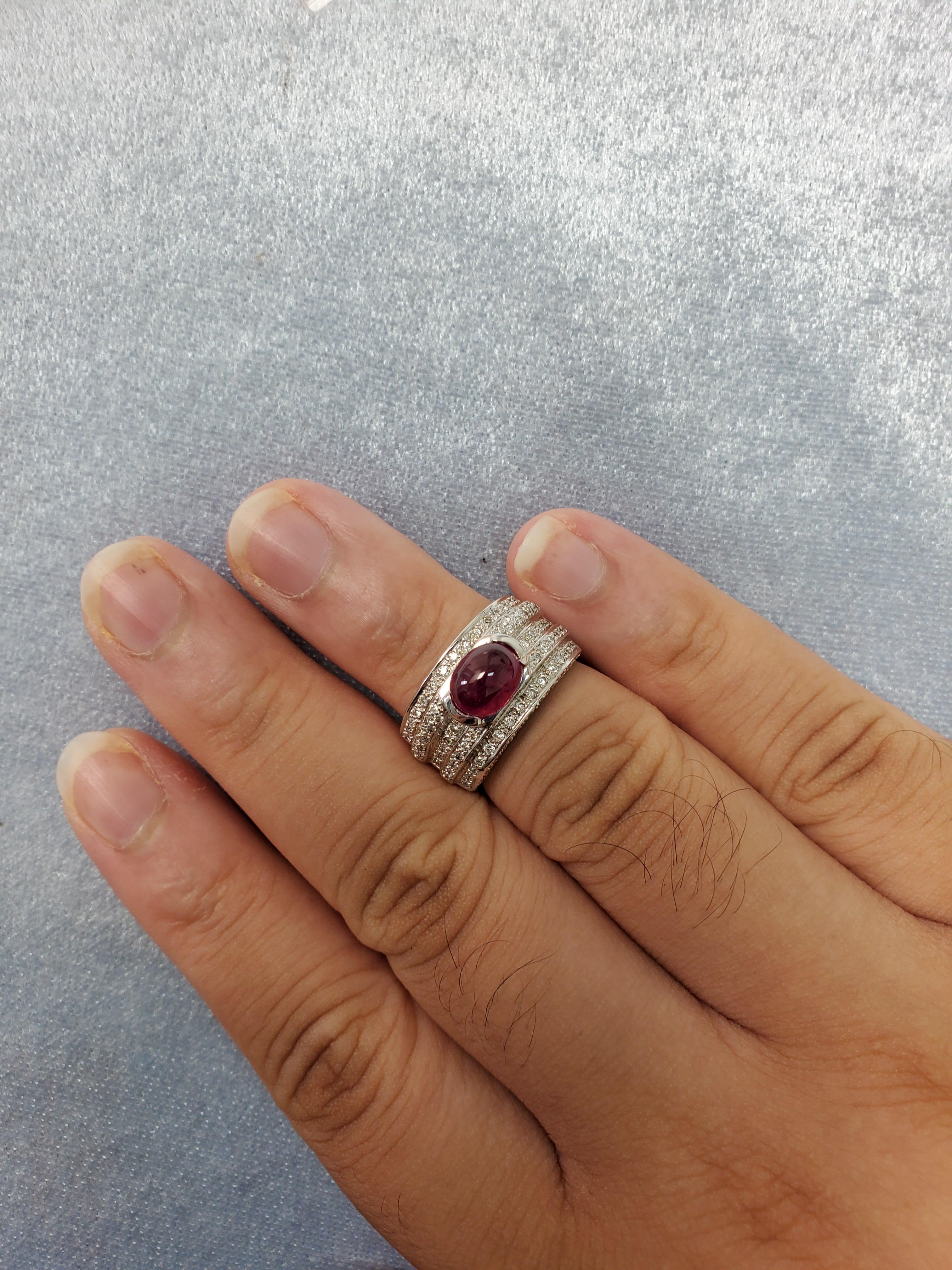 Ruby Cabochon and Diamond Ring In New Condition In Hong Kong, HK