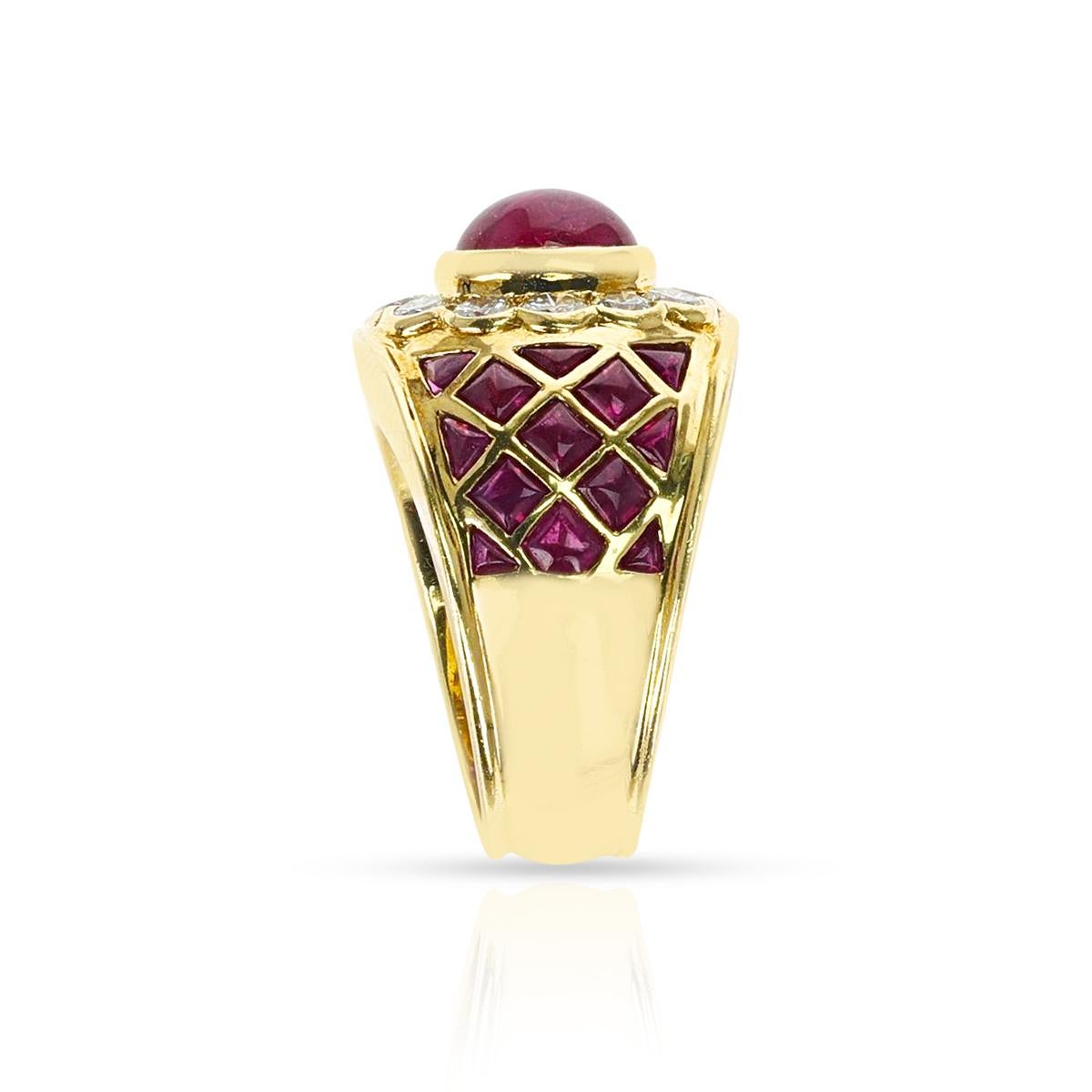 Women's or Men's Ruby Cabochon Cocktail Ring with Rubies and Diamonds, 18k For Sale