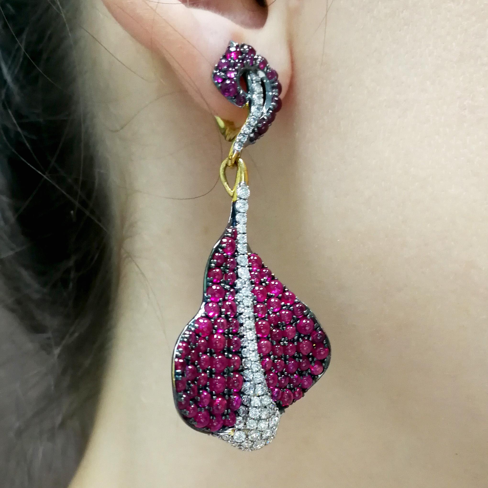 Ruby Cabochon Diamonds 18 Karat Yellow and Black Gold Stingray Earrings For Sale 5