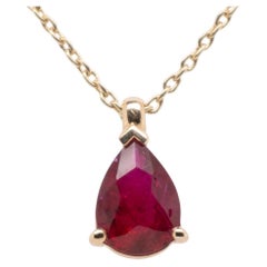 Ruby Certified Pigeon's Blood Pendant 18 Carat Yellow Gold