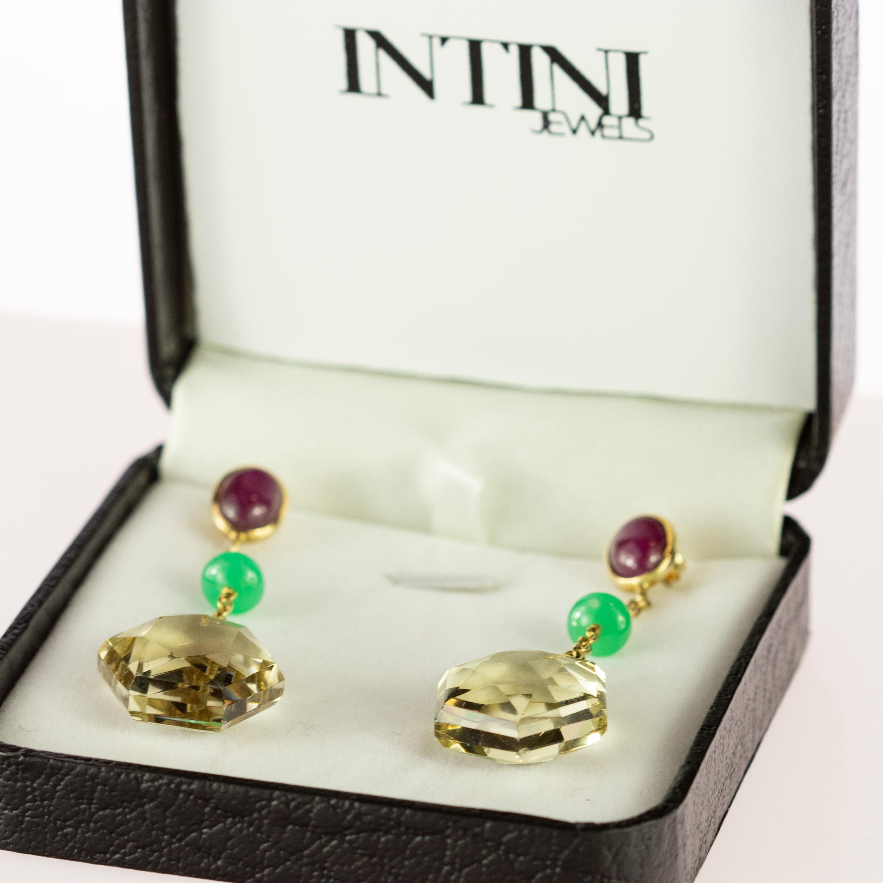 Orecchini geometrici in oro giallo 18 carati con crisofrasio e quarzo citrino in vendita 1