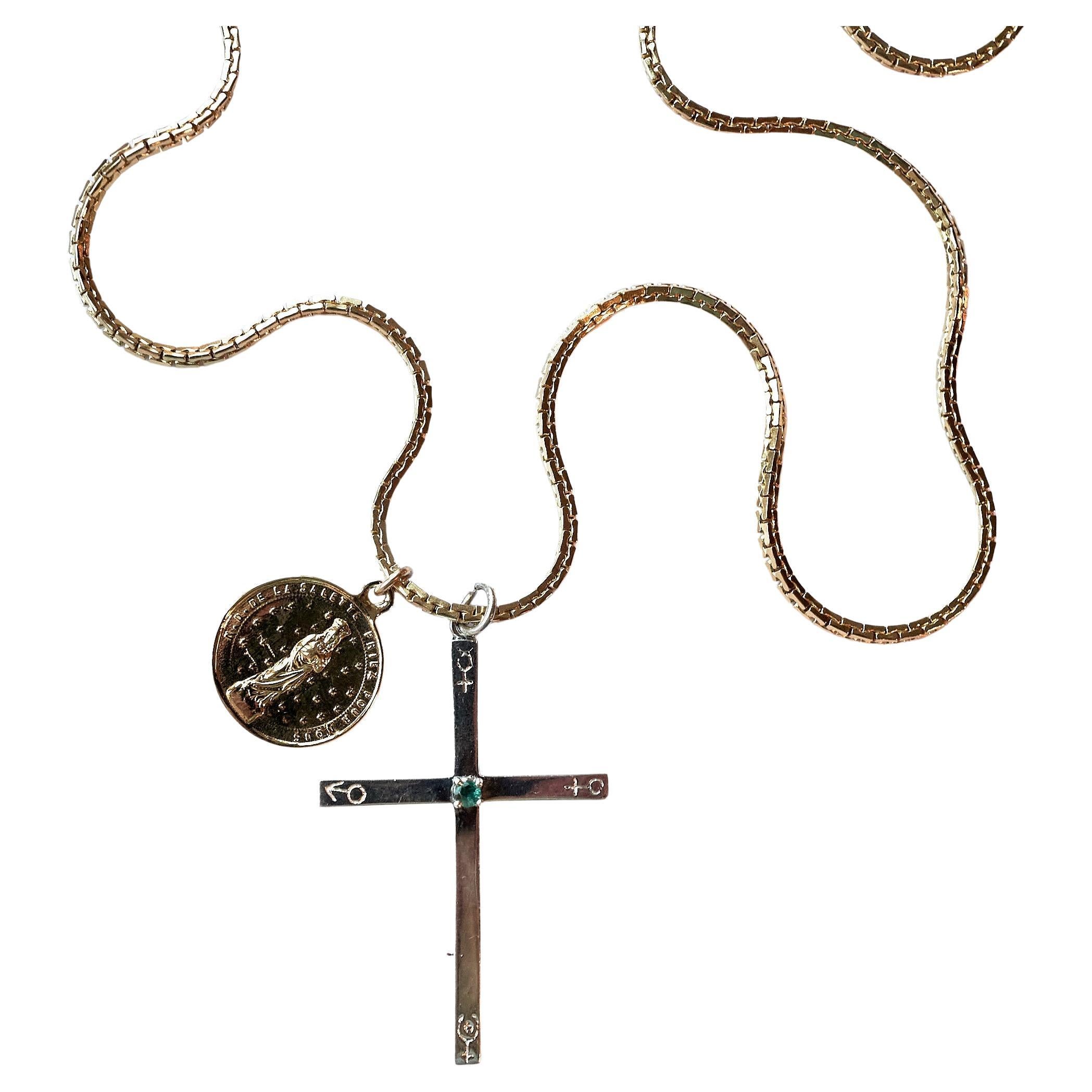 Taille brillant Collier croix astrologique française en bronze avec médaille Saint en argent sterling et rubis en vente