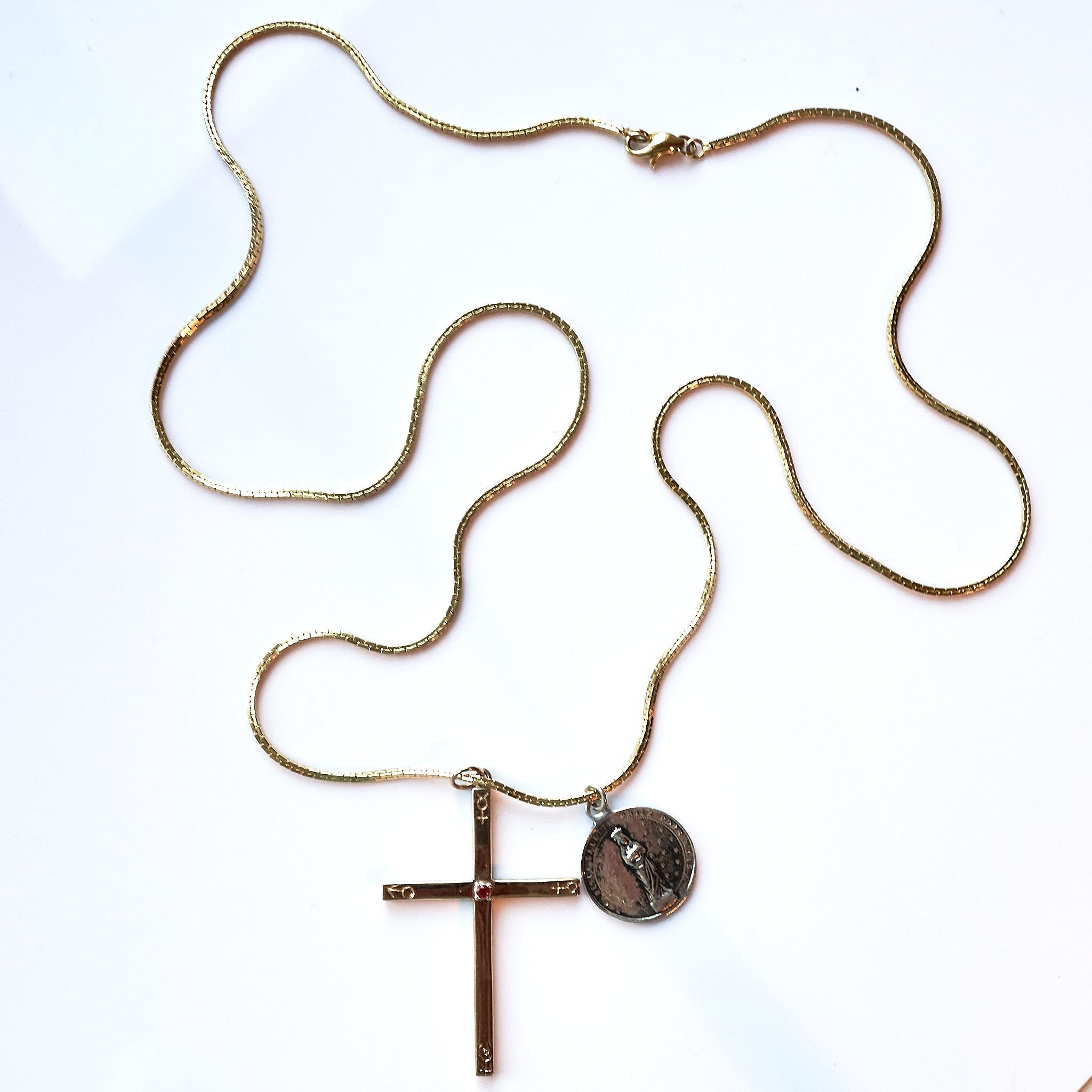 Collier croix astrologique française en bronze avec médaille Saint en argent sterling et rubis en vente 1