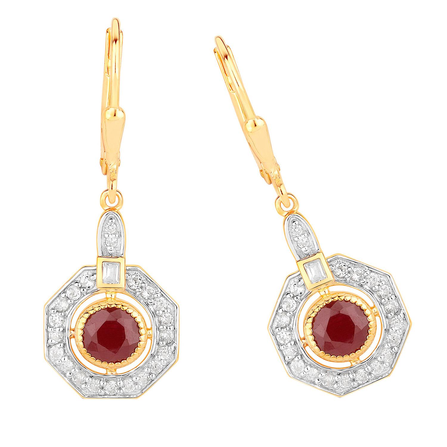 Contemporaneo Orecchini pendenti di rubino da 1,7 carati in argento placcato oro giallo 18 carati in vendita