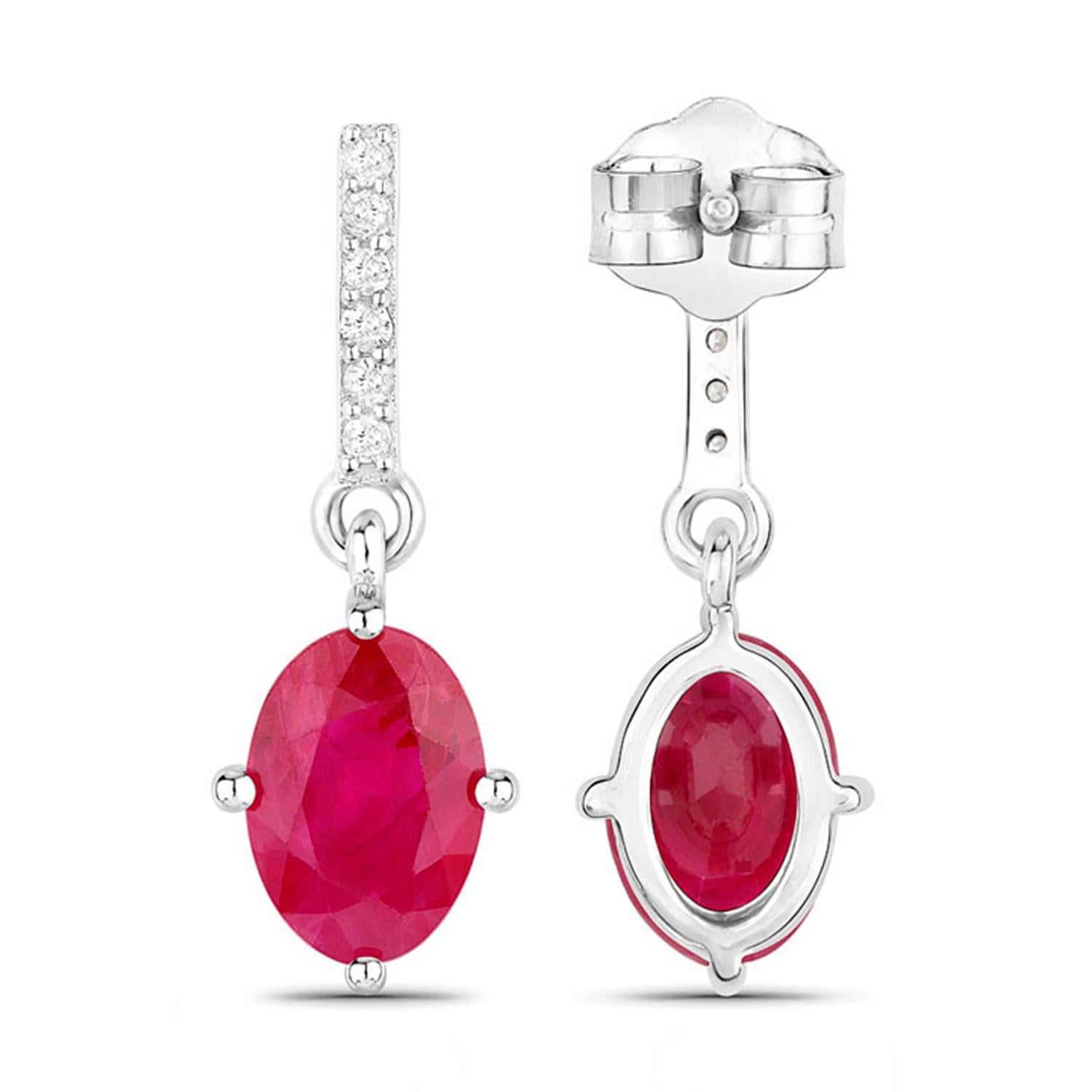 Ruby Dangle Earrings Diamonds 1.7 Carats 14K White Gold Excellent état - En vente à Punta Gorda, FL