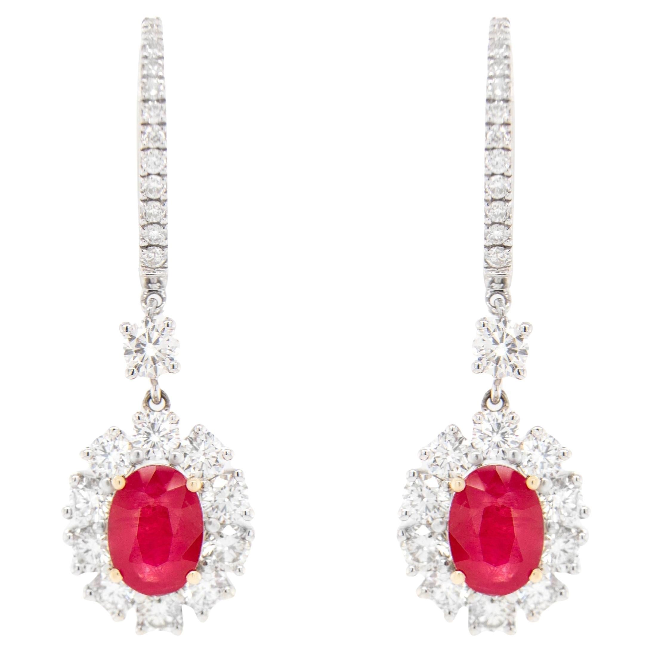 Pendants d'oreilles en or 18 carats avec diamants de 4,17 carats