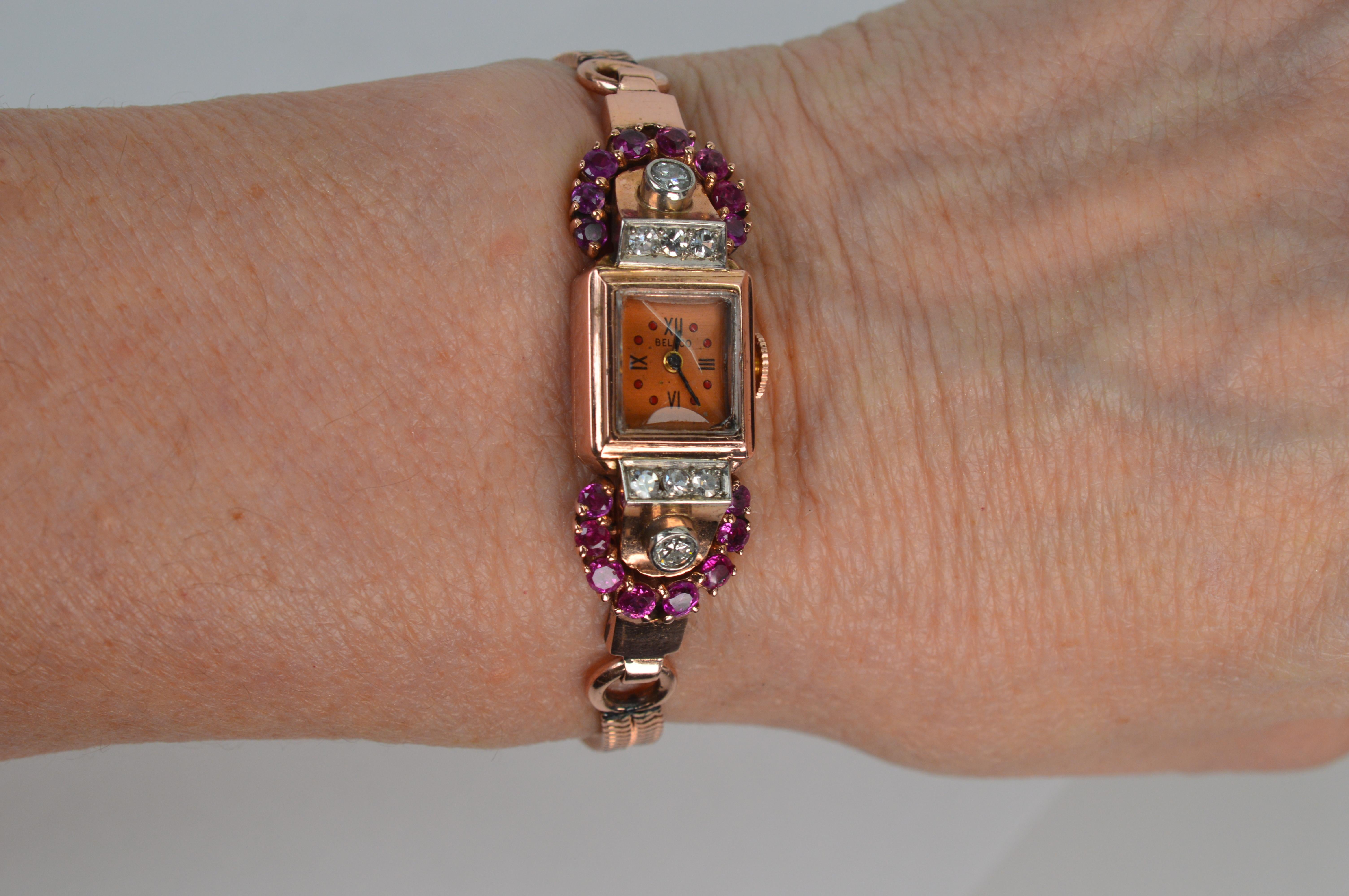 Montre-bracelet art déco en or rose 14 carats avec rubis et diamants en vente 11