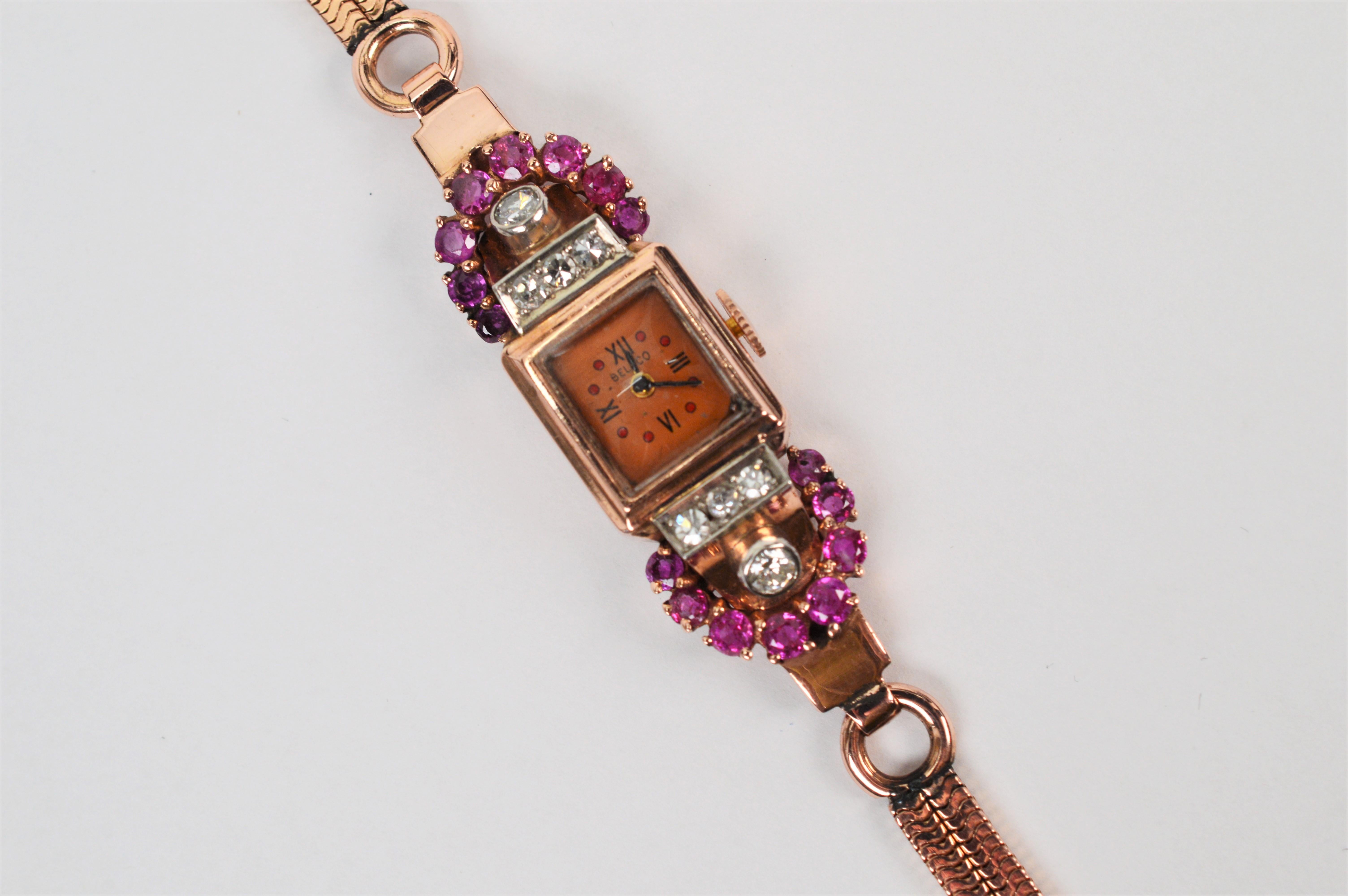 Montre-bracelet art déco en or rose 14 carats avec rubis et diamants en vente 12