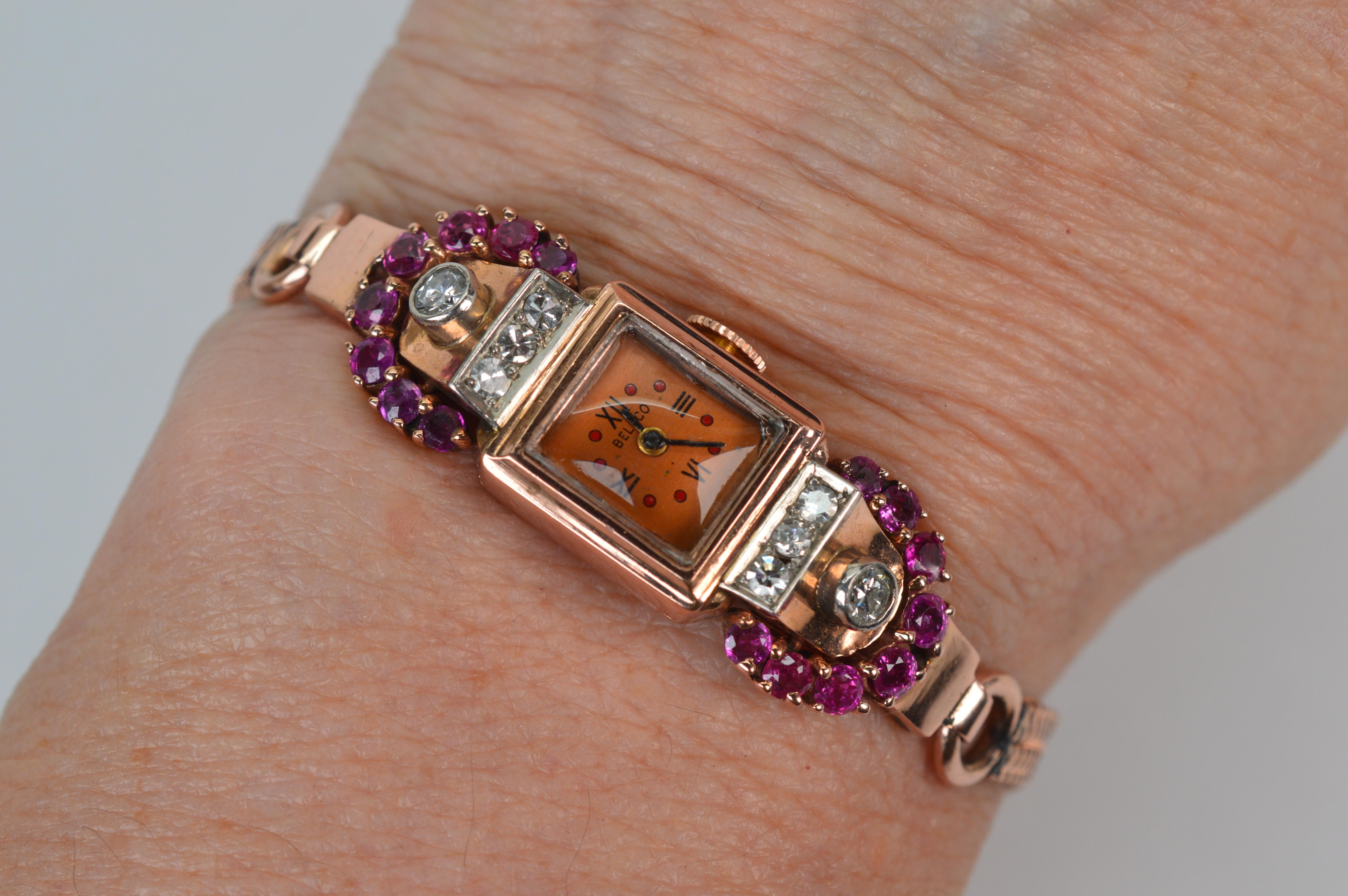 Montre-bracelet art déco en or rose 14 carats avec rubis et diamants en vente 4