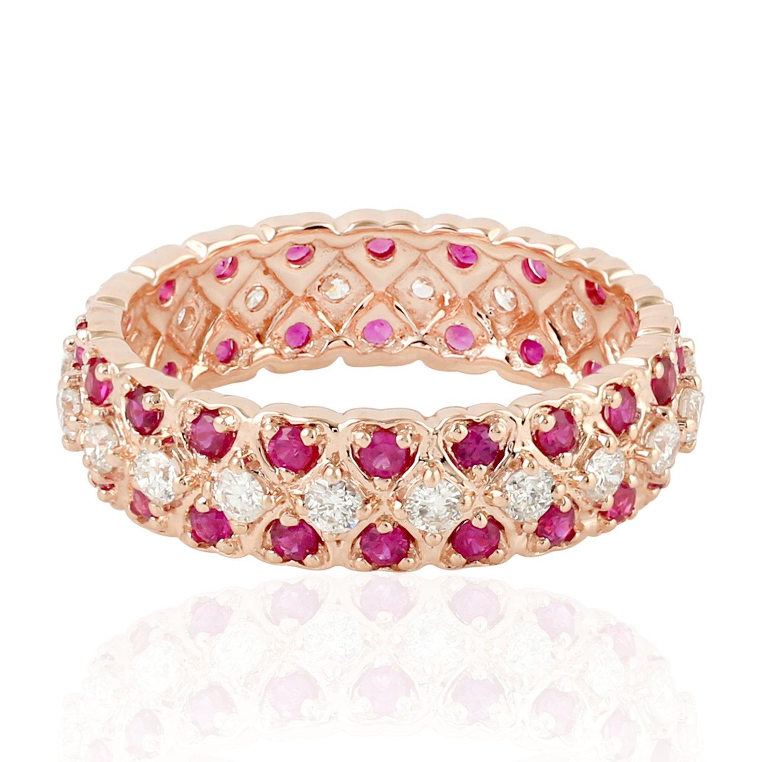 For Sale:  Ruby Diamond 18 Karat Gold Heart Eternity Ring 2