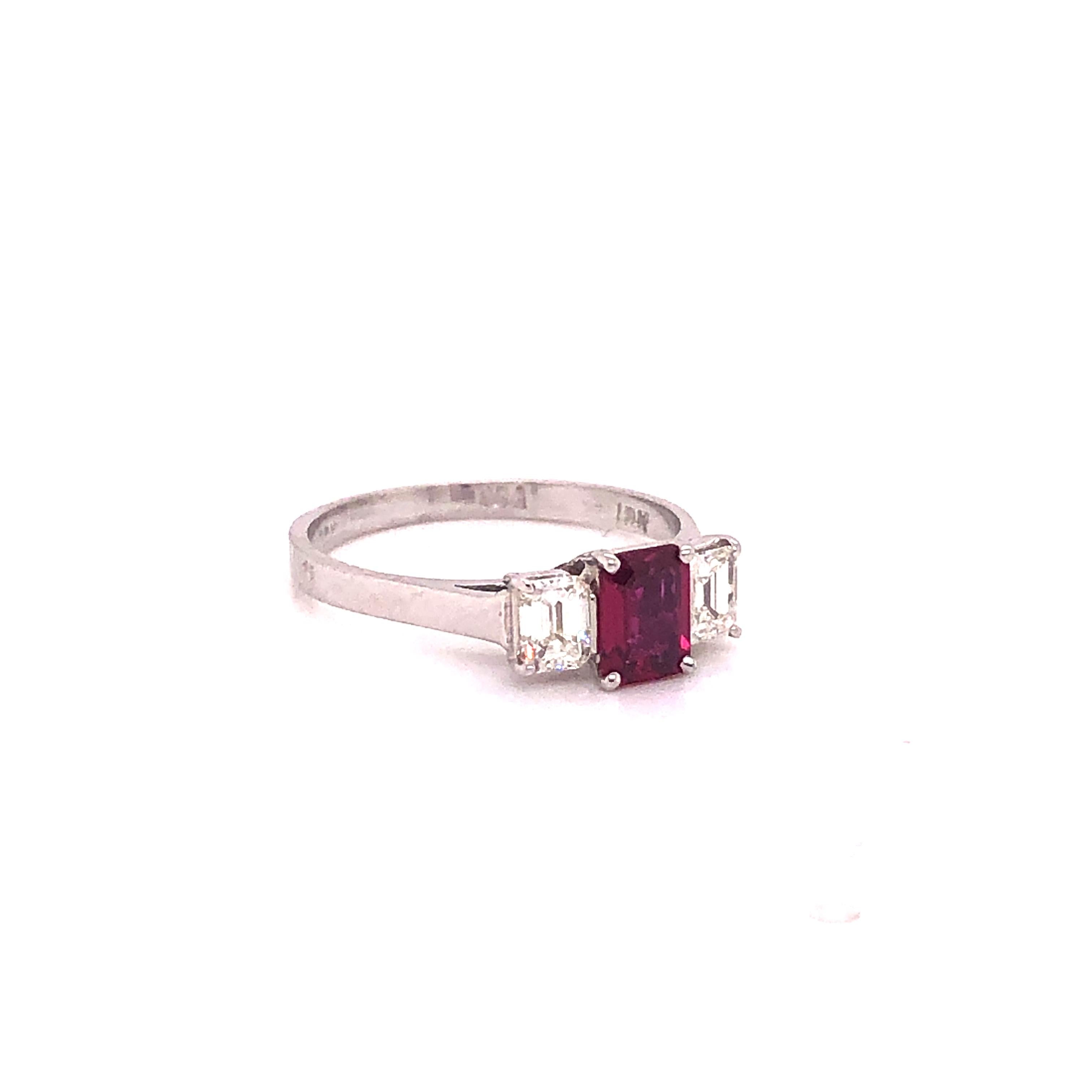 Ruby and Diamond 18 Karat White Gold Engagement Ring In Excellent Condition For Sale In MIAMI, FL