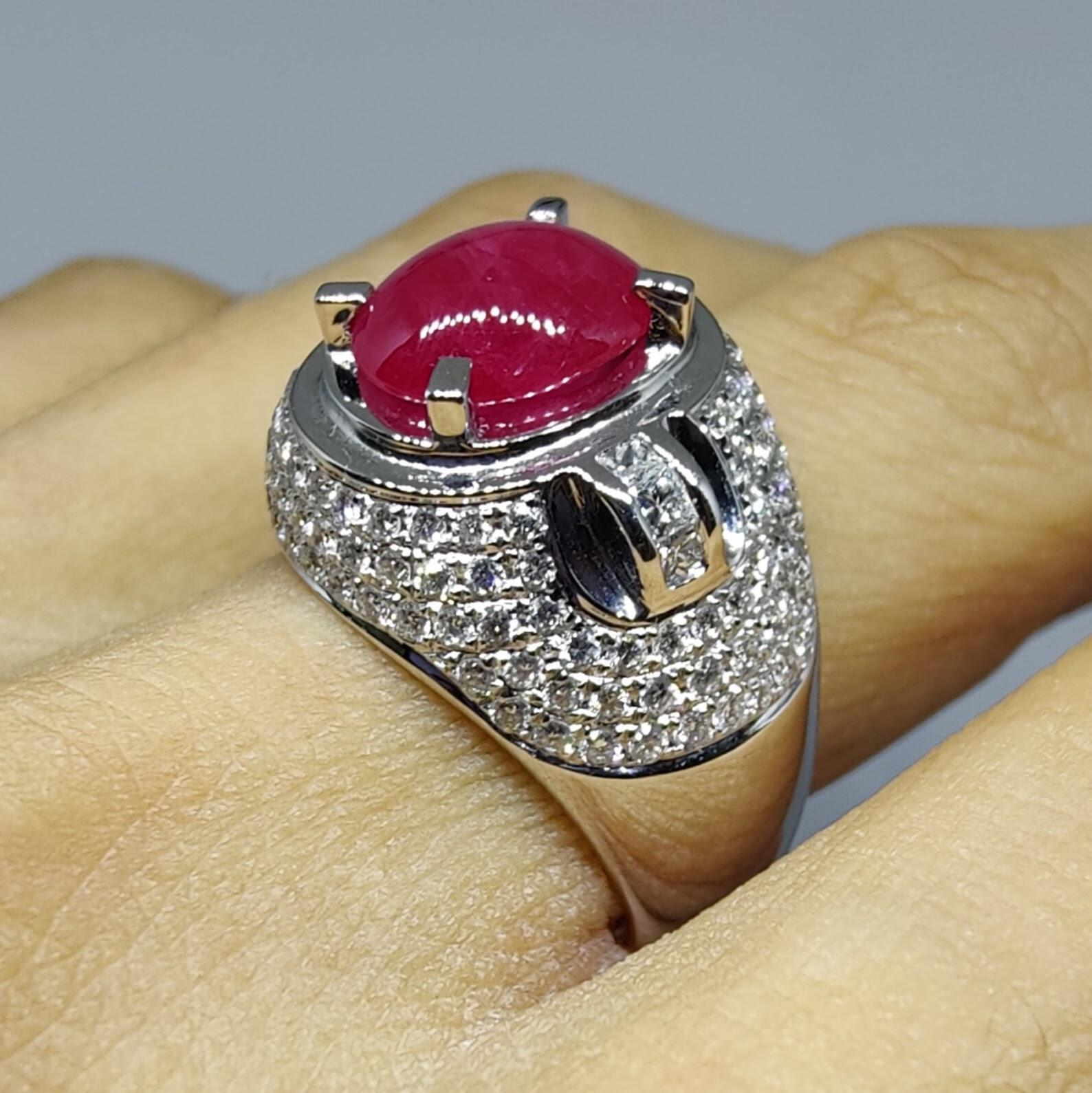 Ruby & Diamond 18K White Gold Men's Ring For Sale 5
