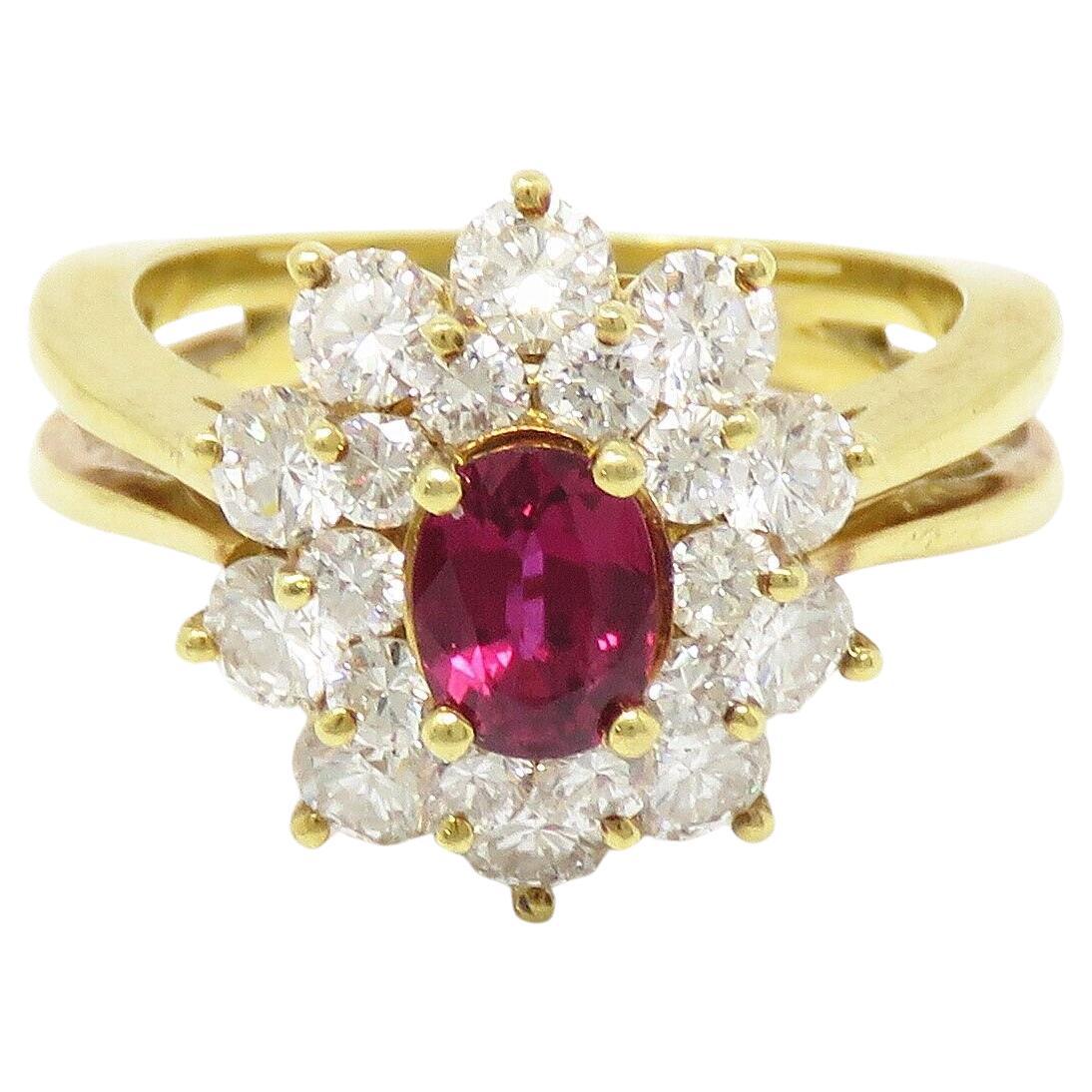 Anillo Rubí Diamante Oro Amarillo 18k Corte oval en venta