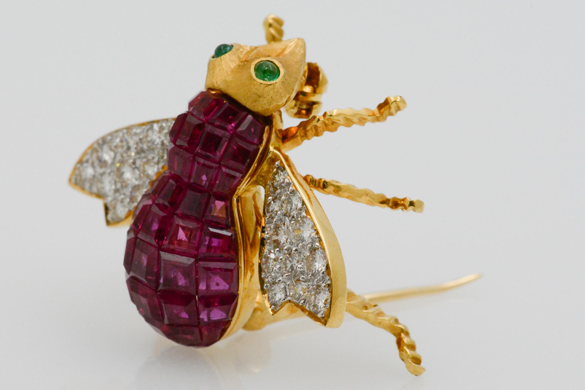 Ruby Diamond and Emerald 18 Karat Yellow Gold French Bee Pin 7