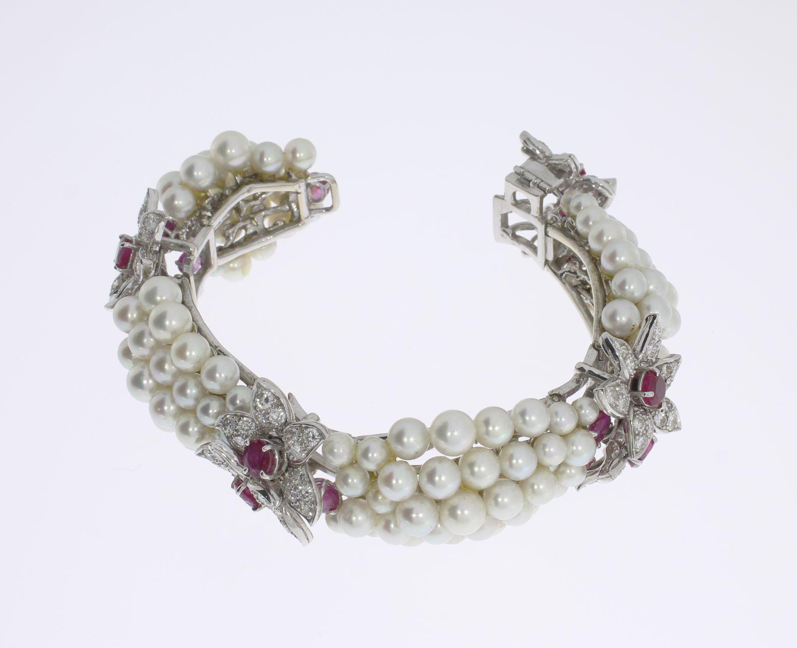 Brilliant Cut Ruby Diamond and Pearls Gold Vintage Bracelet For Sale