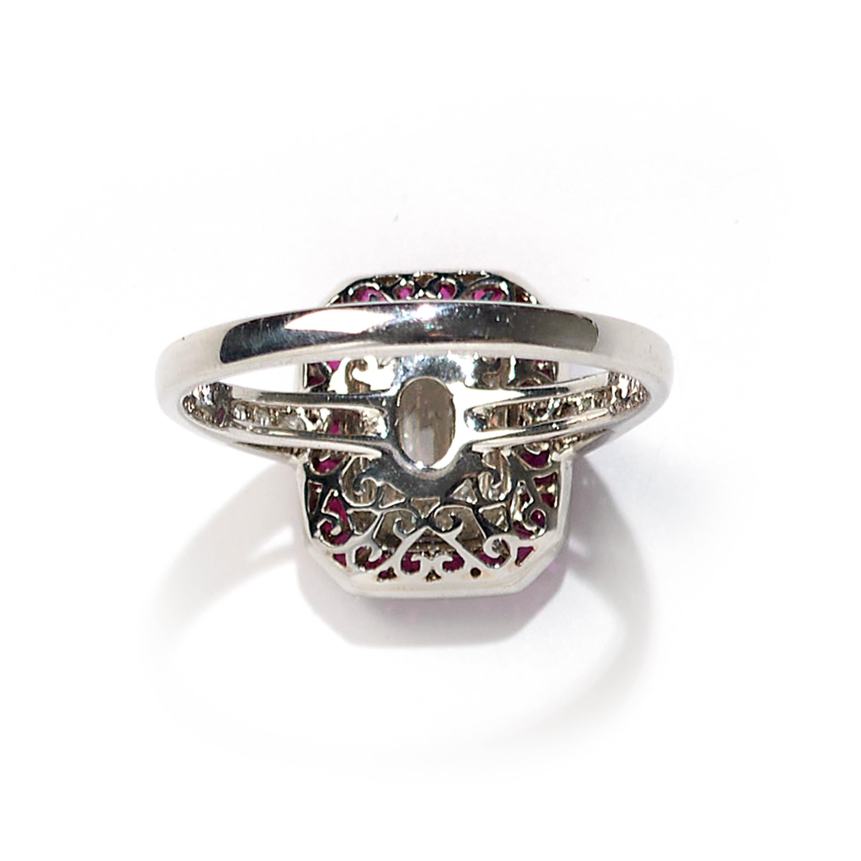Art Deco Ruby, Diamond and Platinum Cluster Ring, 1.52 Carat For Sale