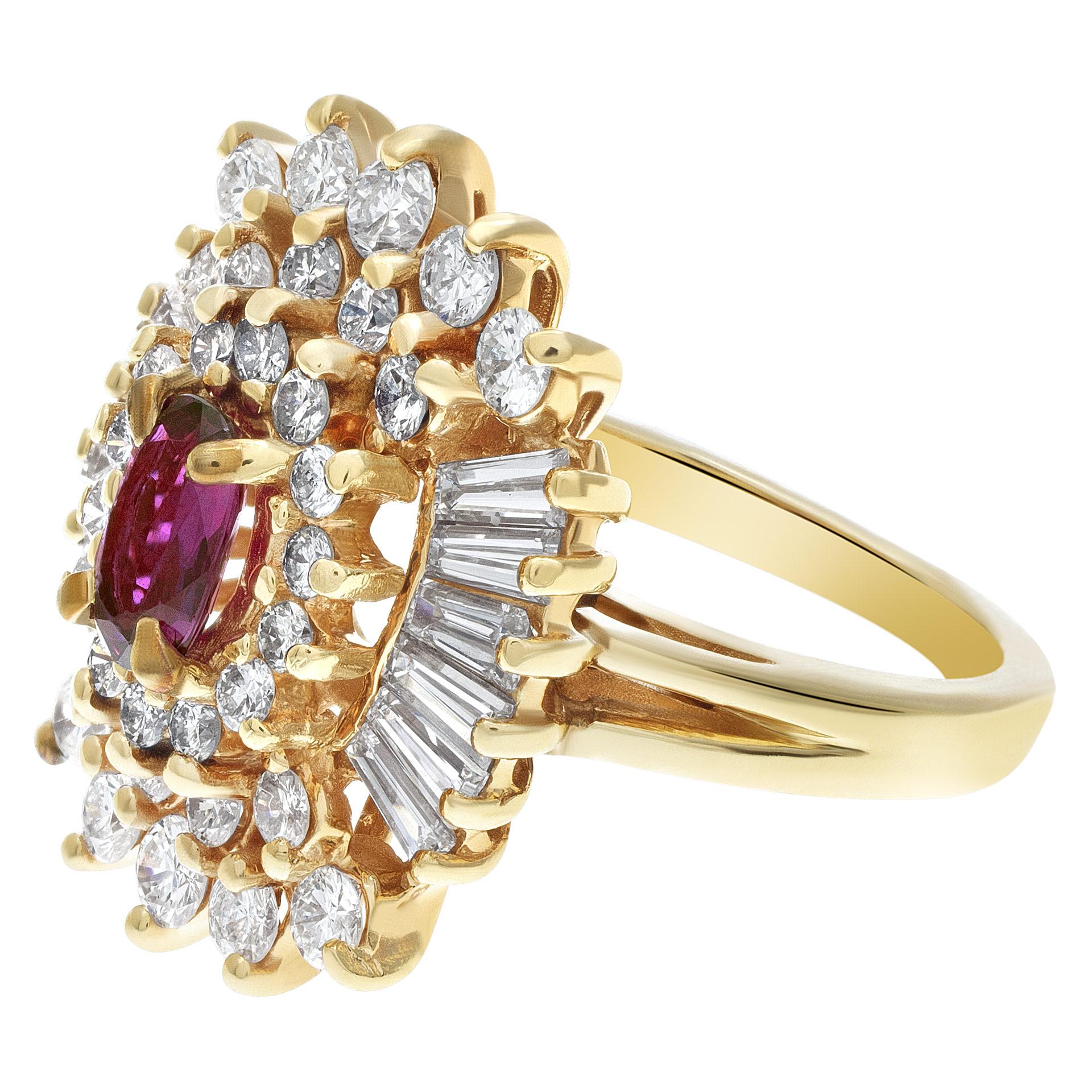 Ruby & Diamond Ballerina Ring in 14k Yellow Gold In Excellent Condition For Sale In Surfside, FL