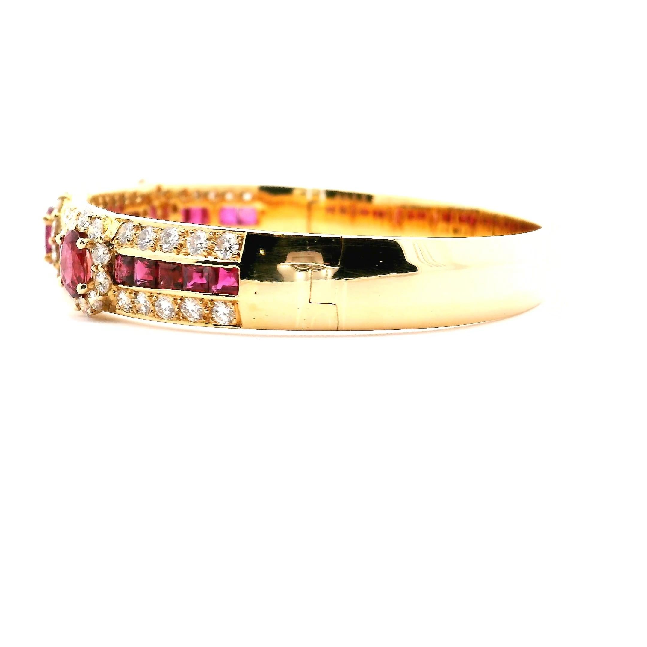 Bracciale con rubini e diamanti in vendita 7