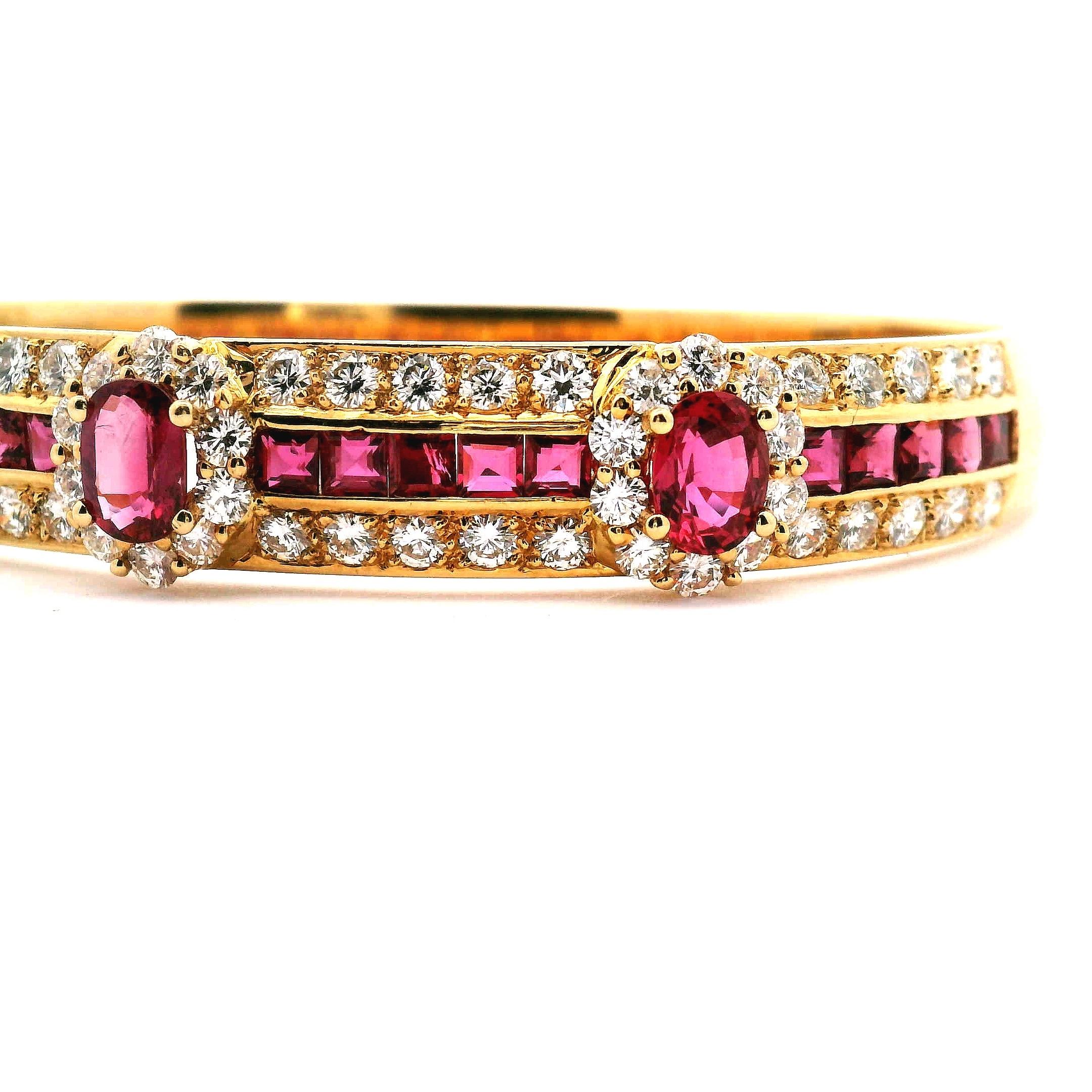 Bracciale con rubini e diamanti in vendita 3