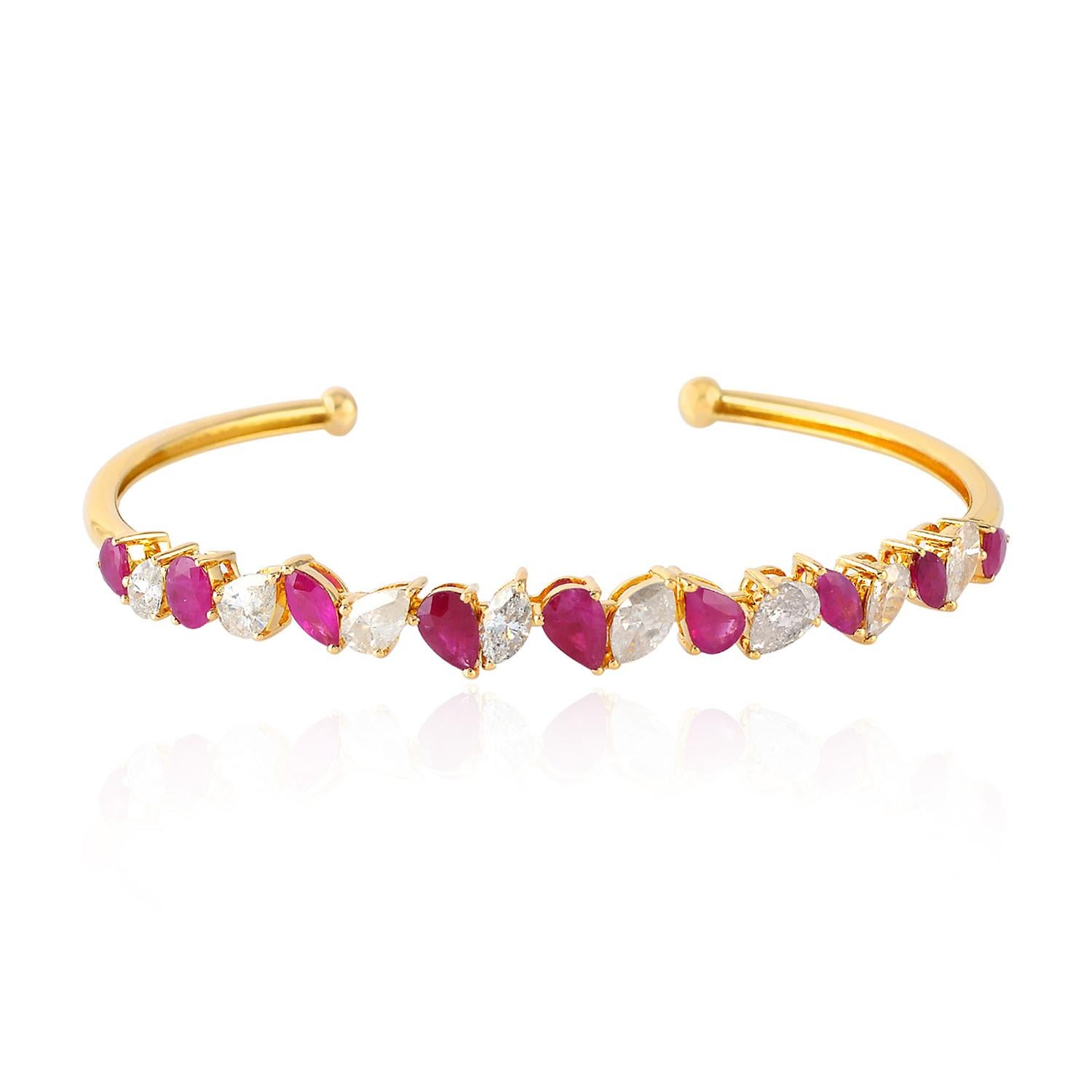 Pear Cut Ruby & Diamond Bangle Made in 18k Yellow Gold For Sale