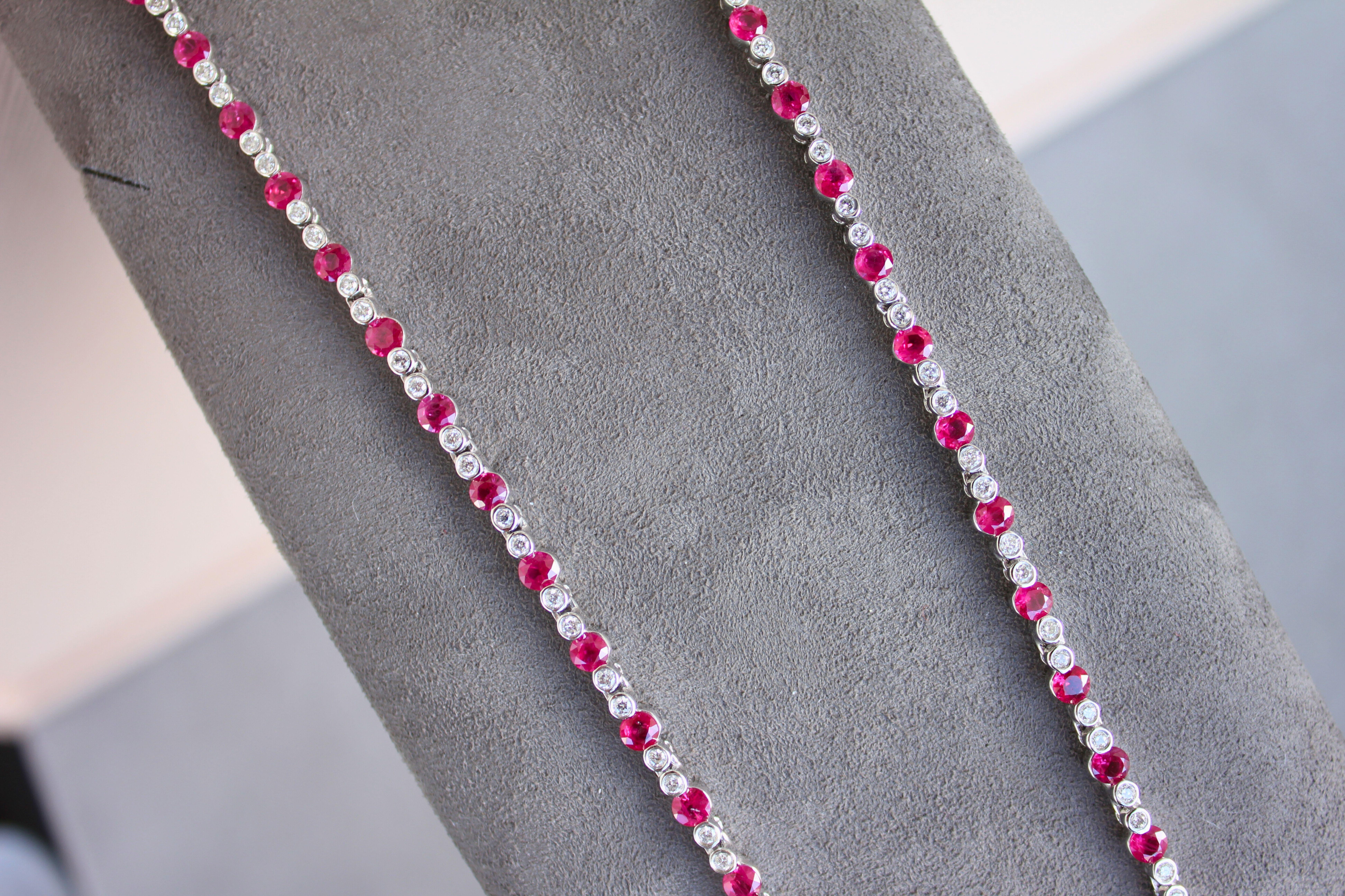 Ruby Diamond Bezel Set Tennis Line 14K White Gold Classic Set Unique Necklace en vente 8