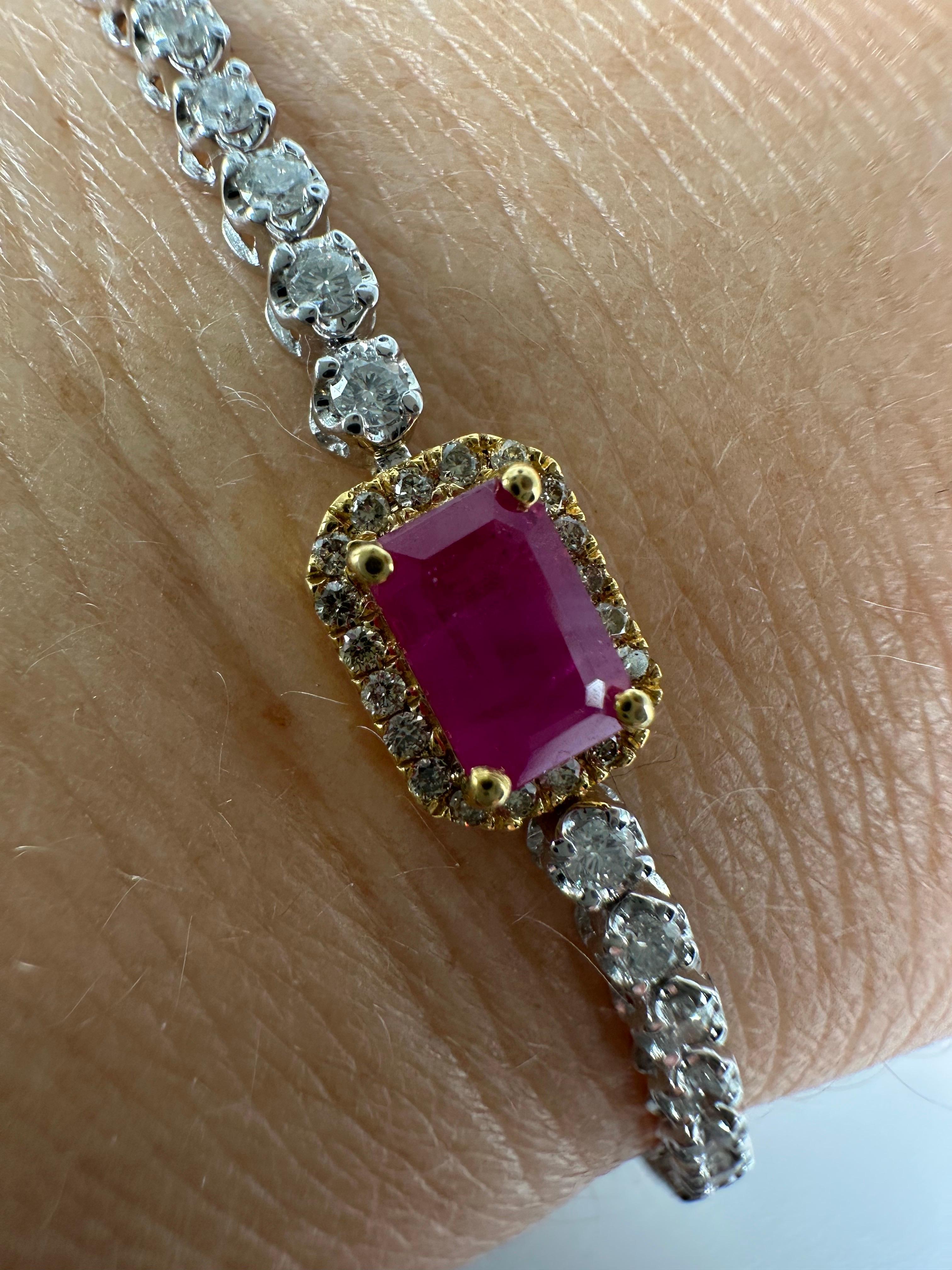 Bracelet rubis diamant 14KT or bicolore Excellent état - En vente à Jupiter, FL