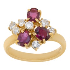 Ruby & diamond cluster 18k yellow gold ring 