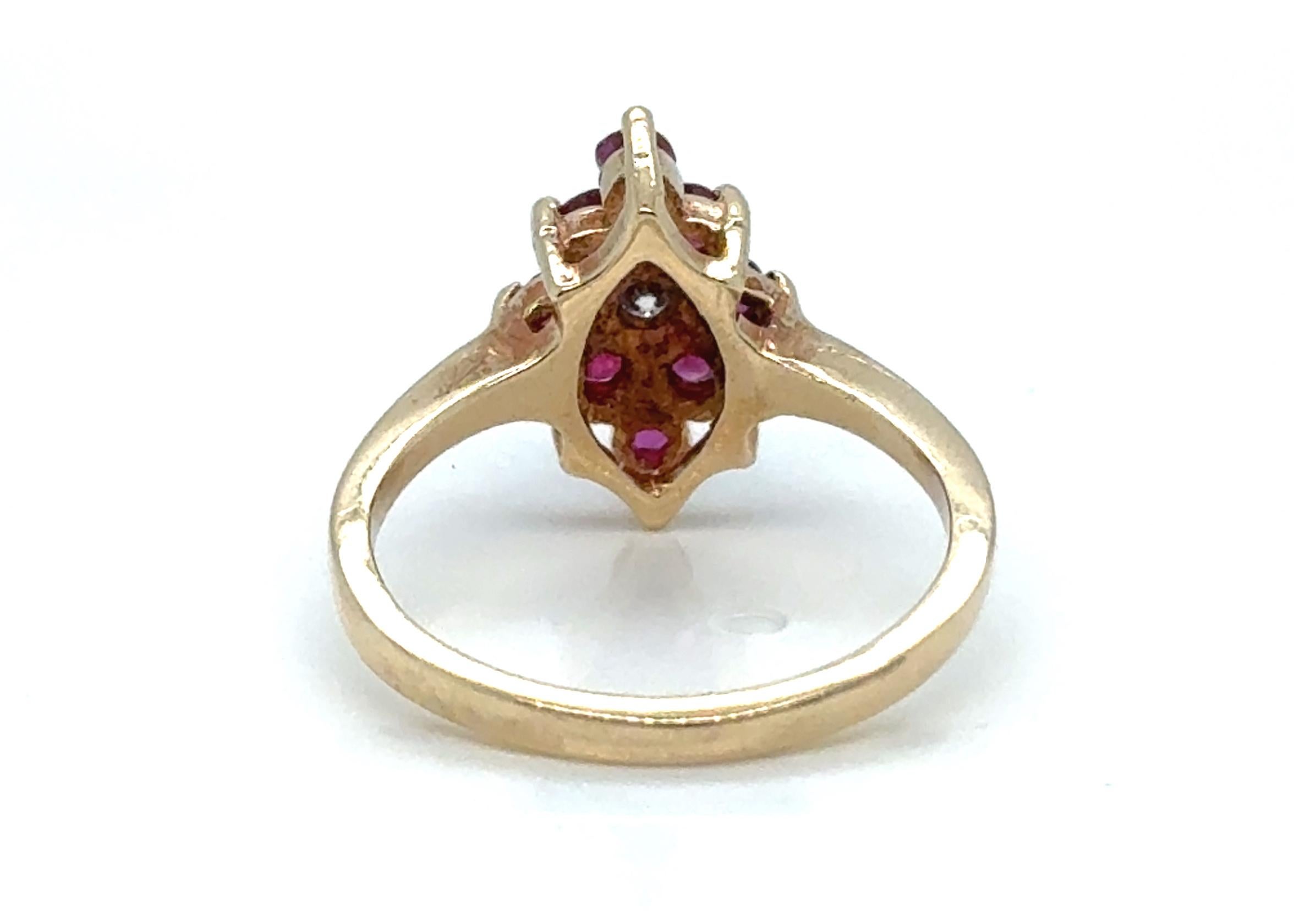 Bague cocktail d'exception en or jaune 1 carat, pierre de naissance de juillet Unisexe en vente