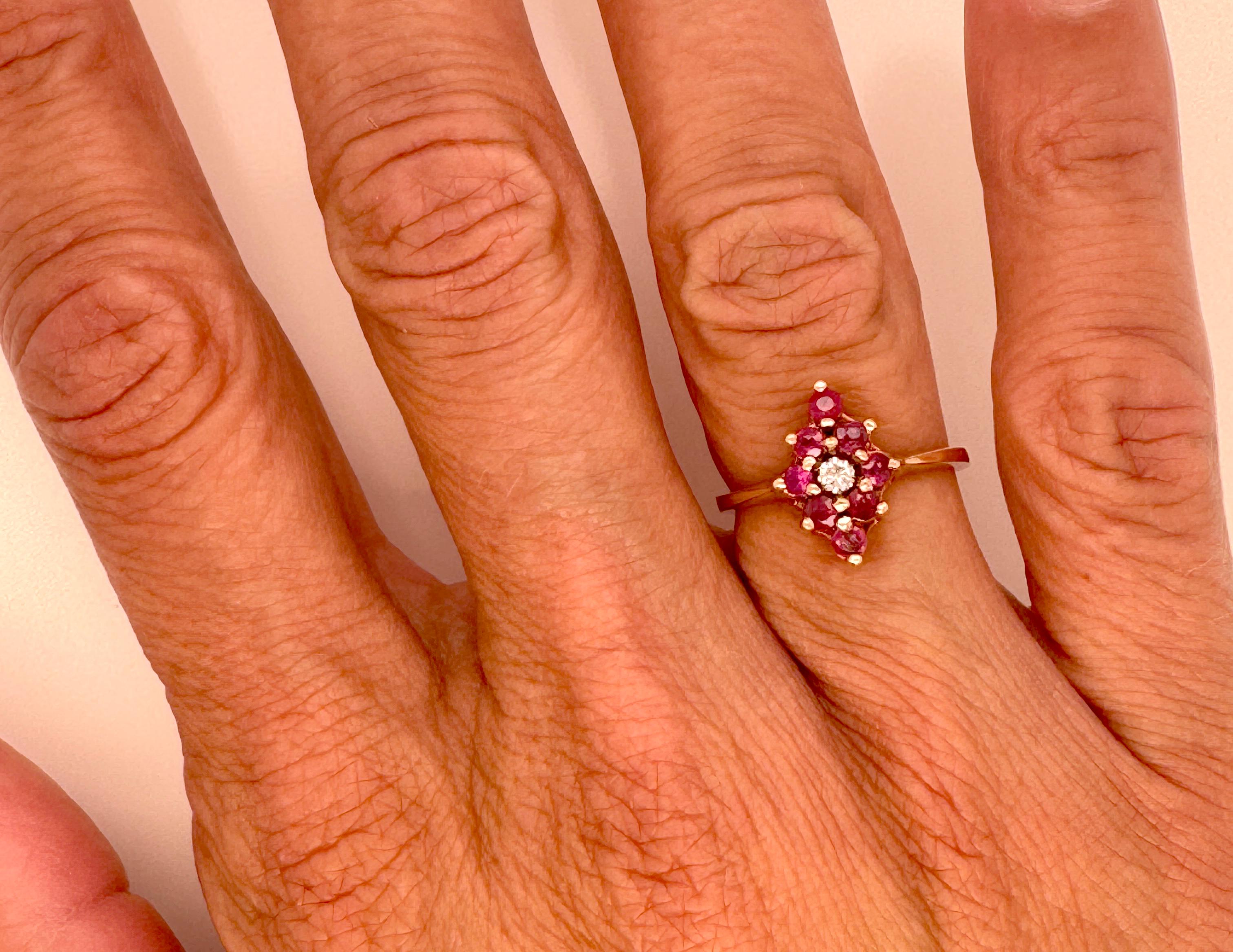 Bague cocktail d'exception en or jaune 1 carat, pierre de naissance de juillet en vente 1