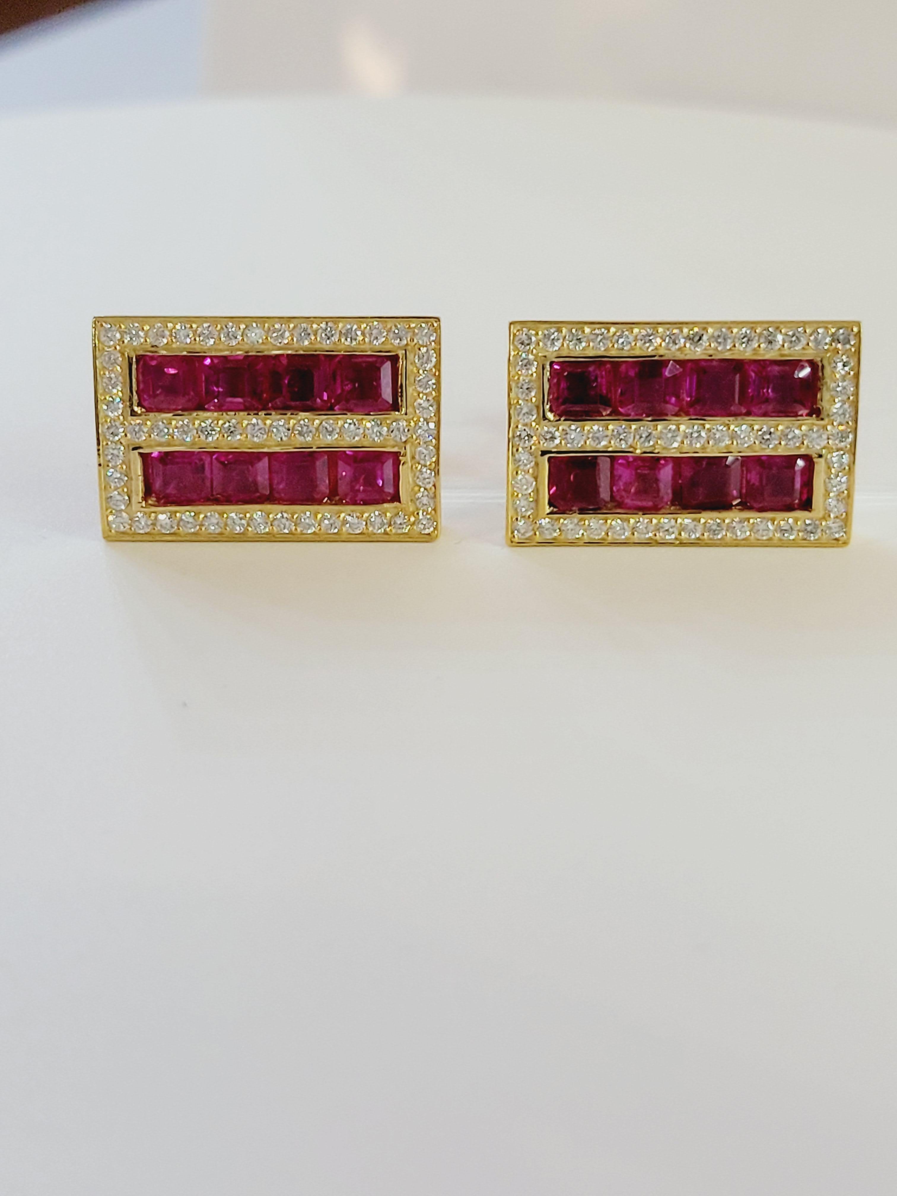 
Metal Color: Yellow Gold
Metal Purity: 14K
Total Wt. Diamond: 1.80 CTS
Total Wt. Color Stones: 5.80 CTS
Round Diamond: 1.80 CTS
Ruby: 5.80 CTS
Clarity VS
Color G – H
Gold Wt. 23.00 gm
Measurements 23 x 15mm

Elegant Set Cufflinks  with Rubies