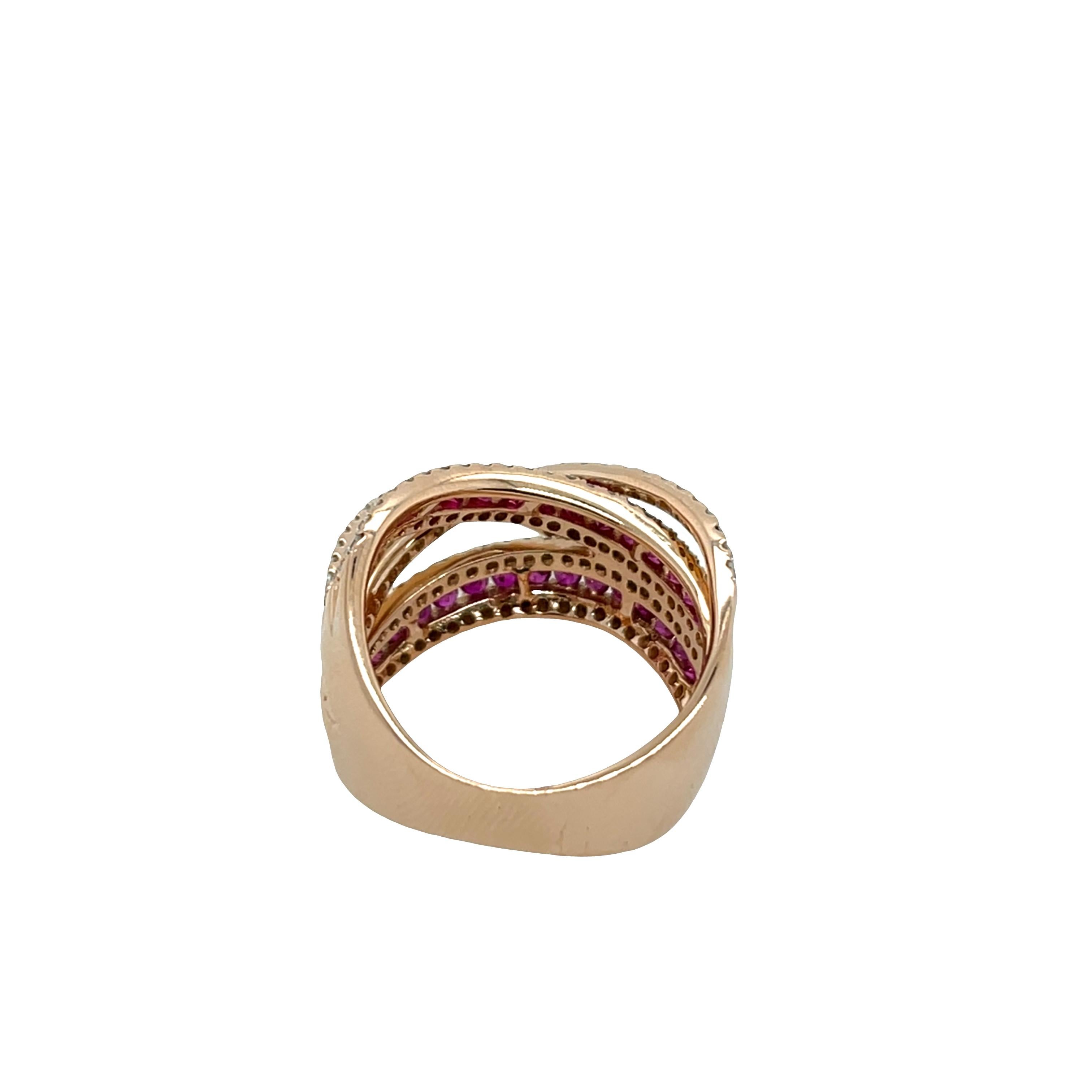 Rubin- und Diamant-Kleiderring aus 18 Karat Roségold (Rundschliff) im Angebot