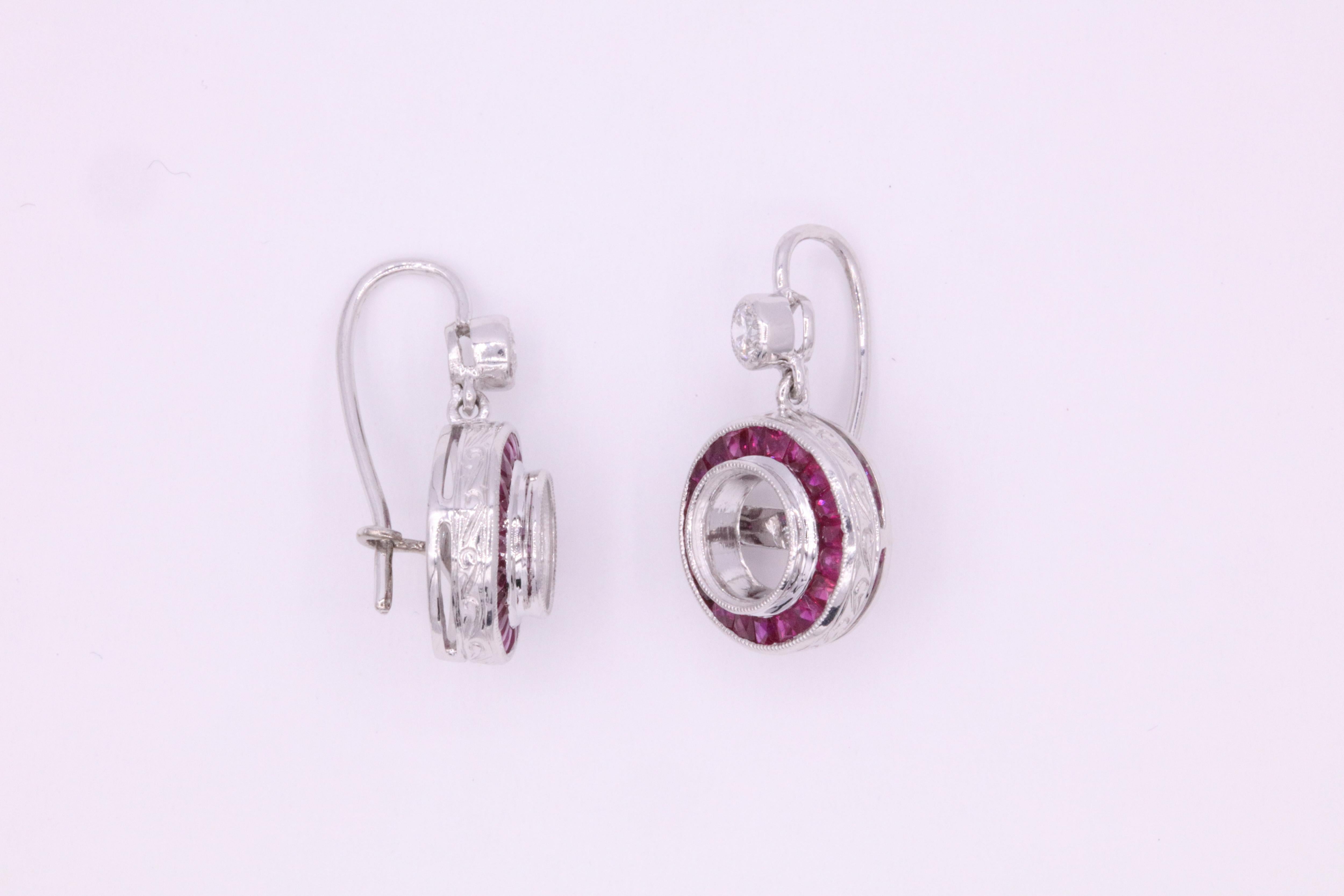 Art déco Boucles d'oreilles en goutte en platine avec rubis et diamants de 1,68 carat