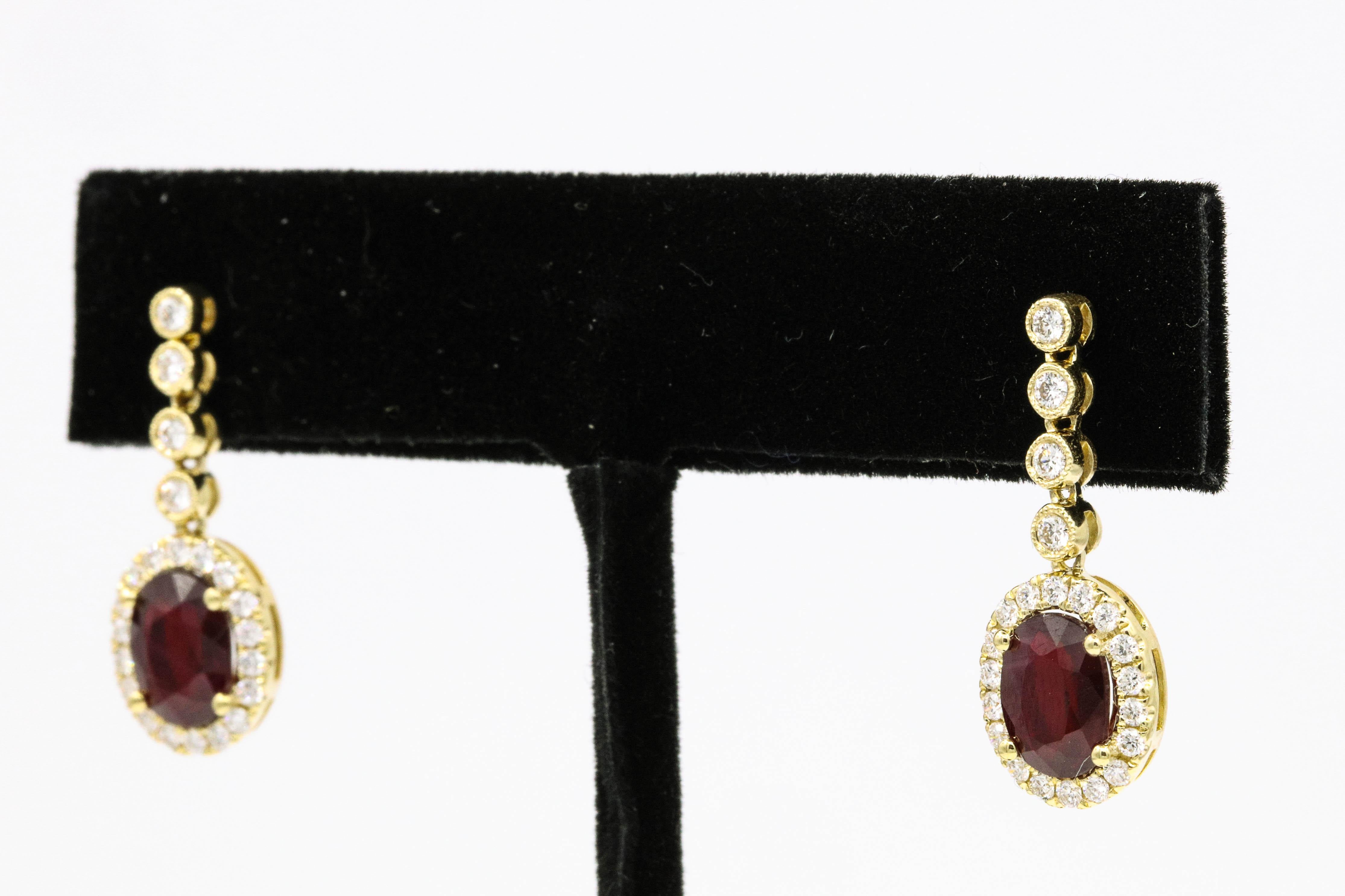 Ruby Diamond Drop Earrings 3.46 Carat 18 Karat Yellow Gold In New Condition In New York, NY